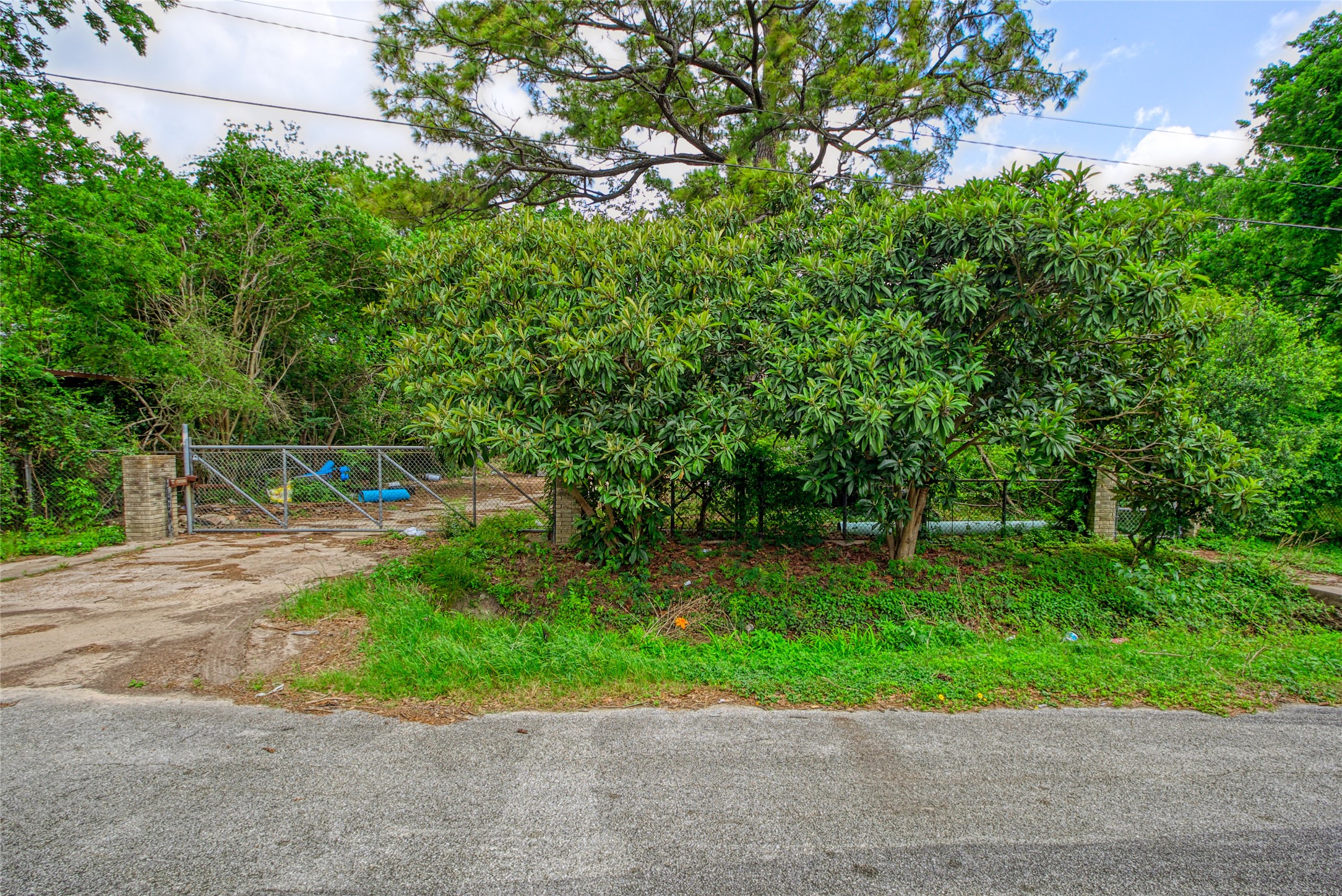 7505 Jay Street Property Photo 2