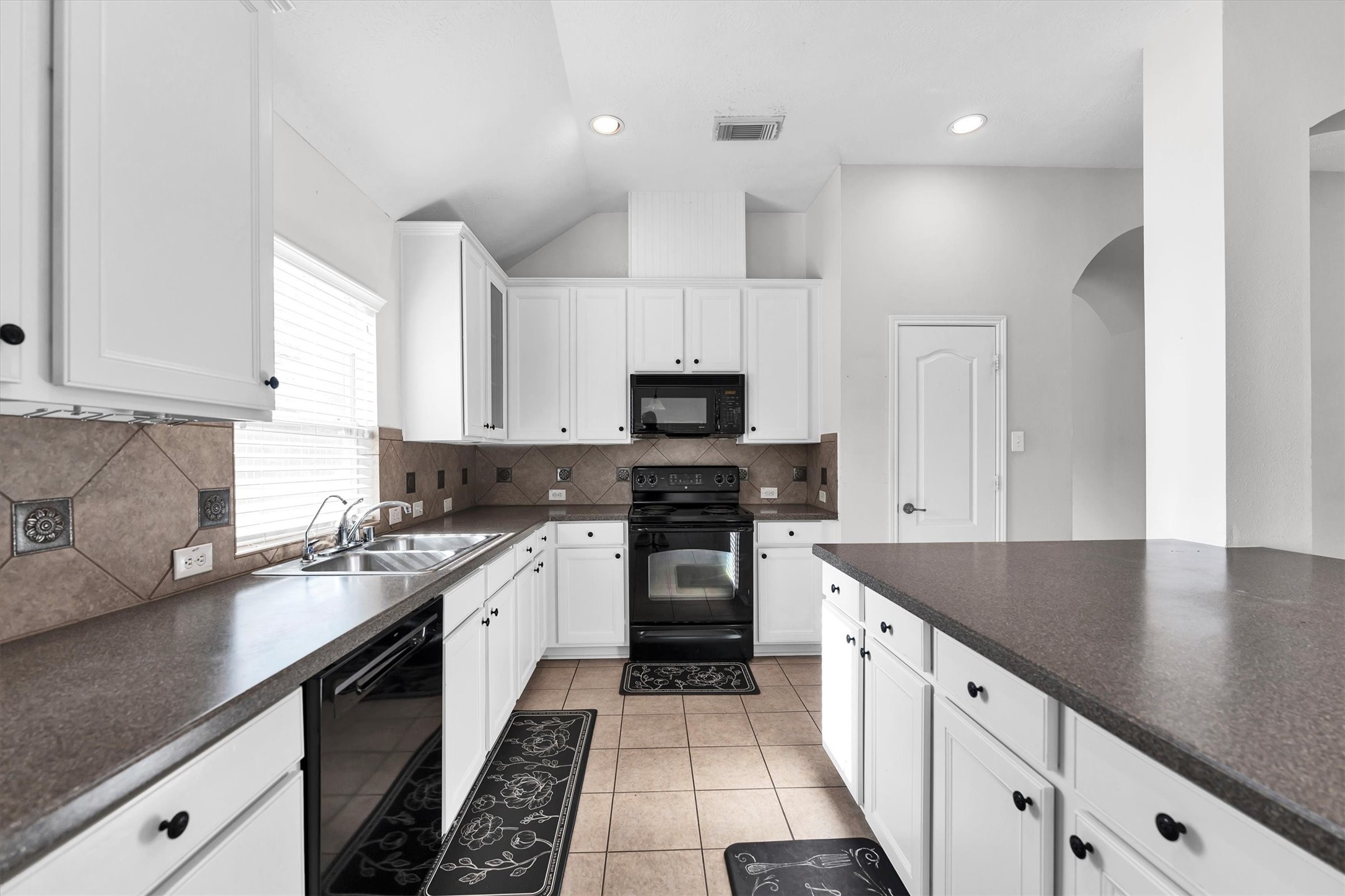 12702 Portales Pointe Lane Property Photo 8