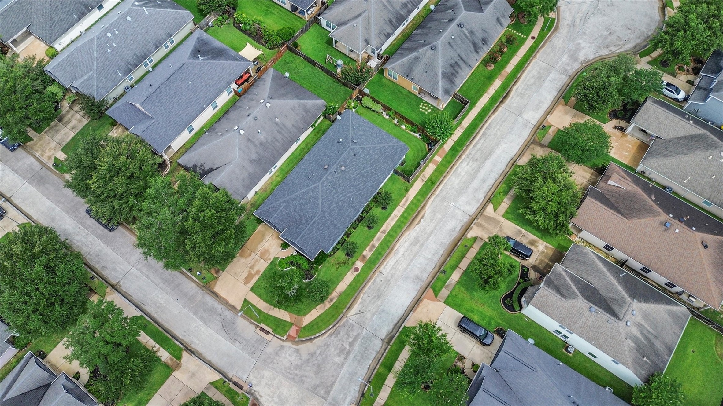 12702 Portales Pointe Lane Property Photo 41