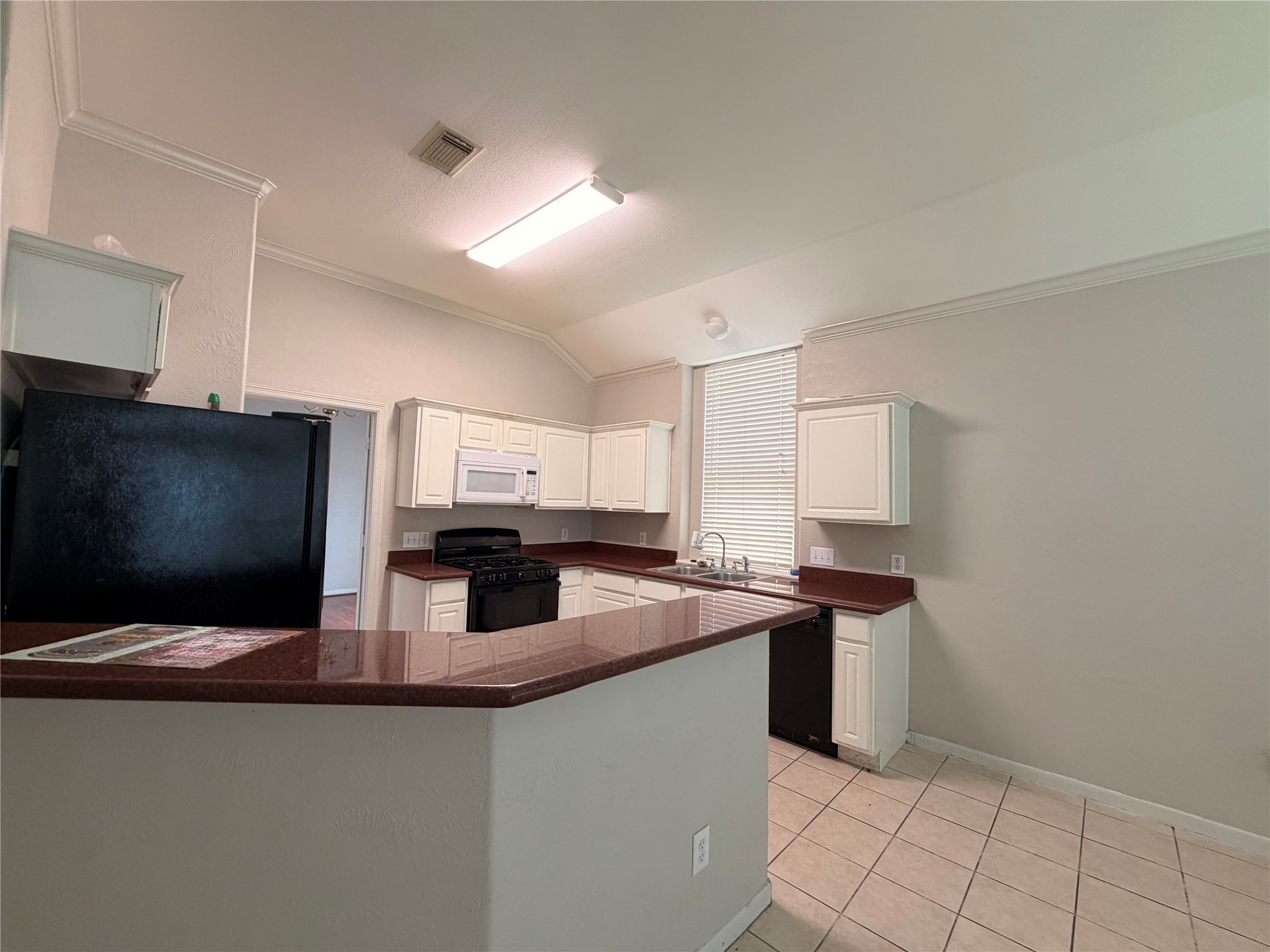 1935 Shady Oaks Court Property Photo 14