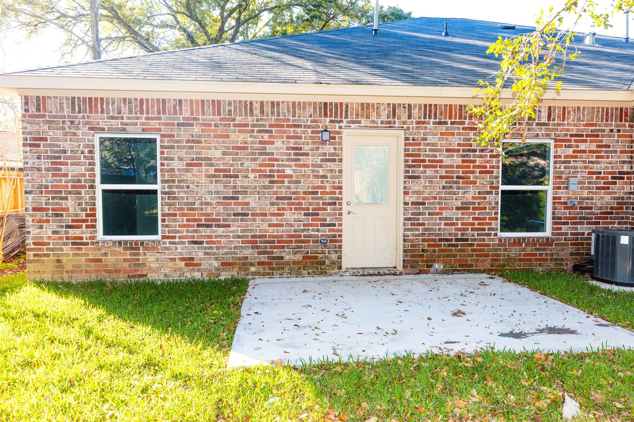 507 E Foley Street Property Photo 22