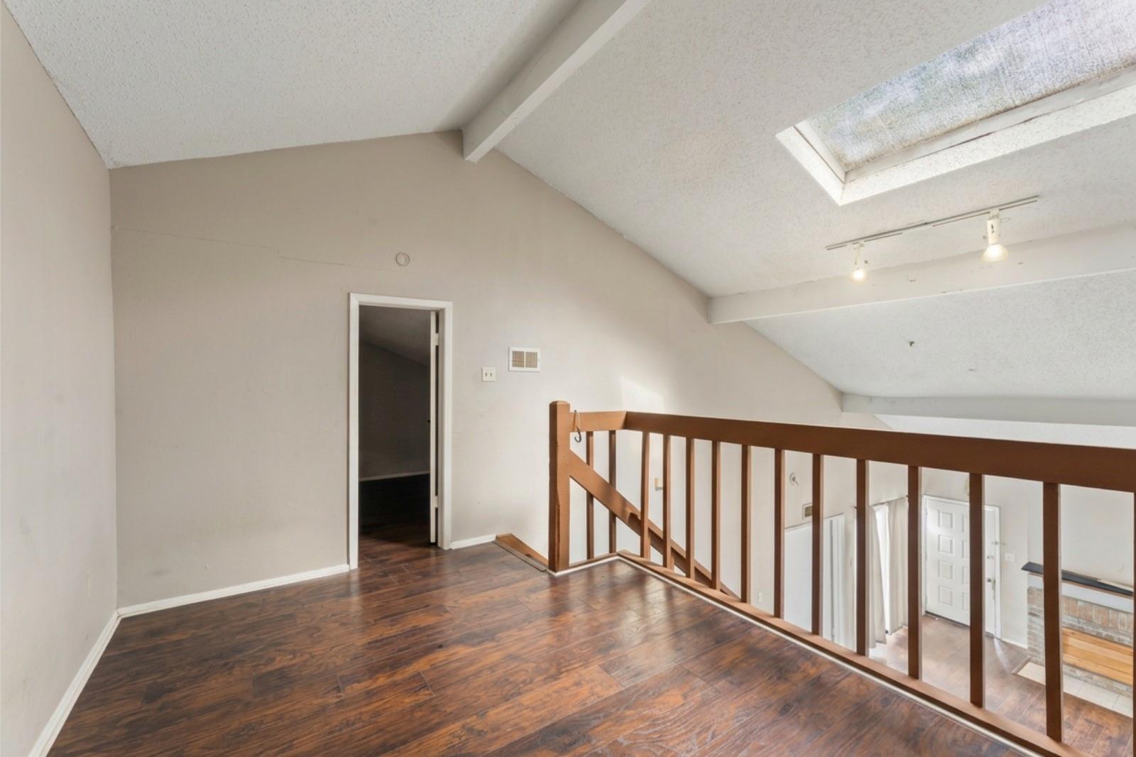 6313 Peacock Hills Drive, Houston Tx 77035 Property Photo 12