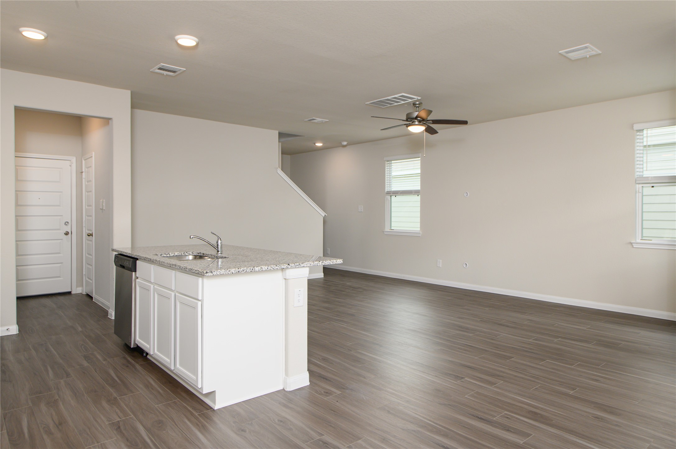 22210 Regal Heights Lane Property Photo 7