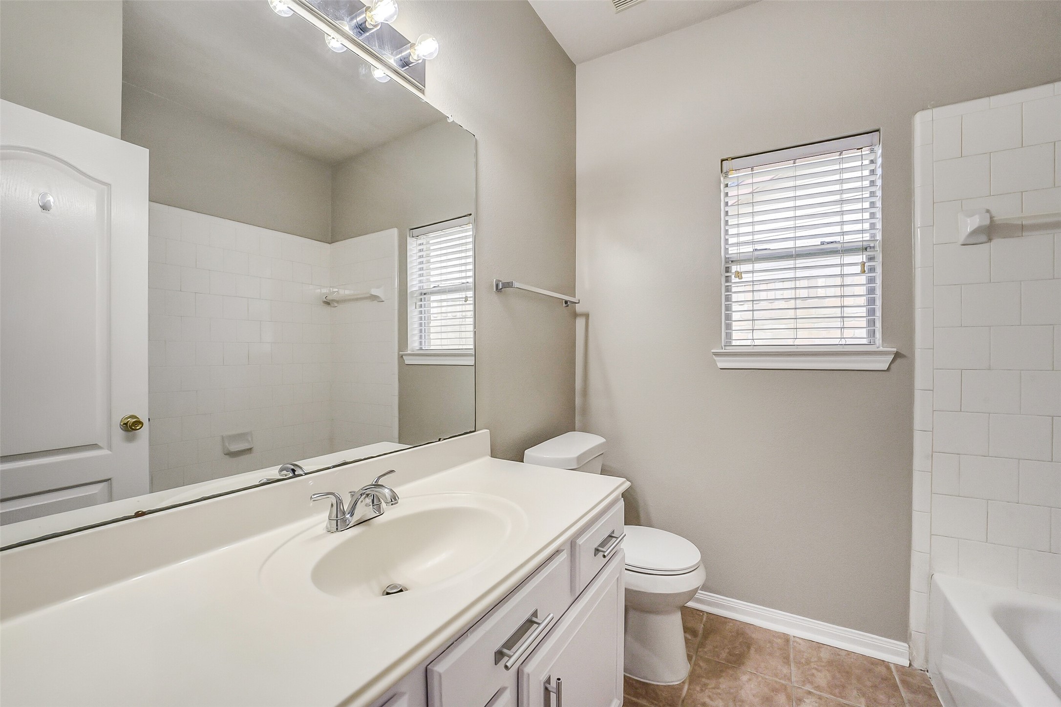 7002 Plaza Del Sol Drive Property Photo 26