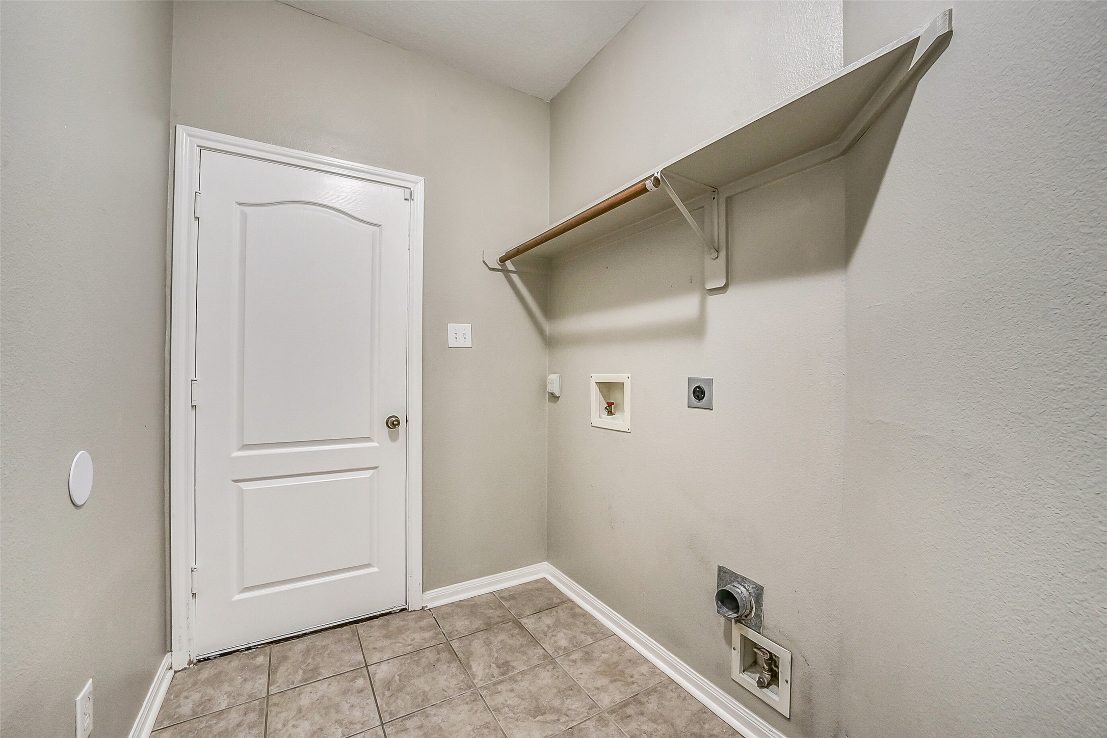 7002 Plaza Del Sol Drive Property Photo 27