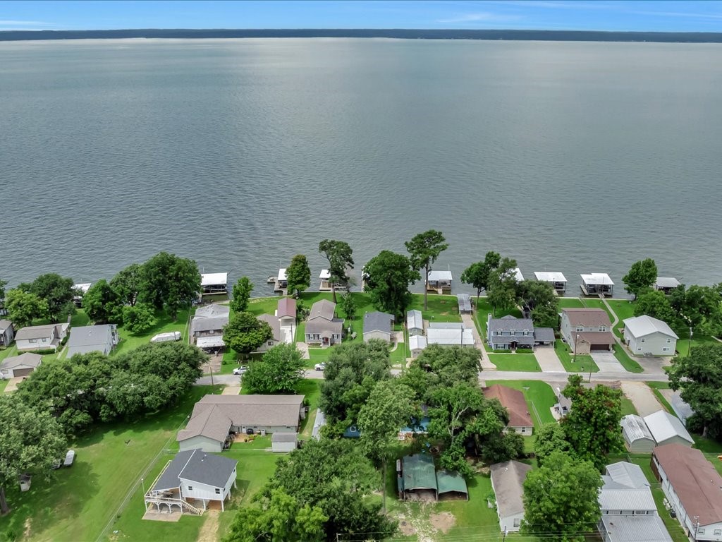 683 Water View Drive Property Photo 1