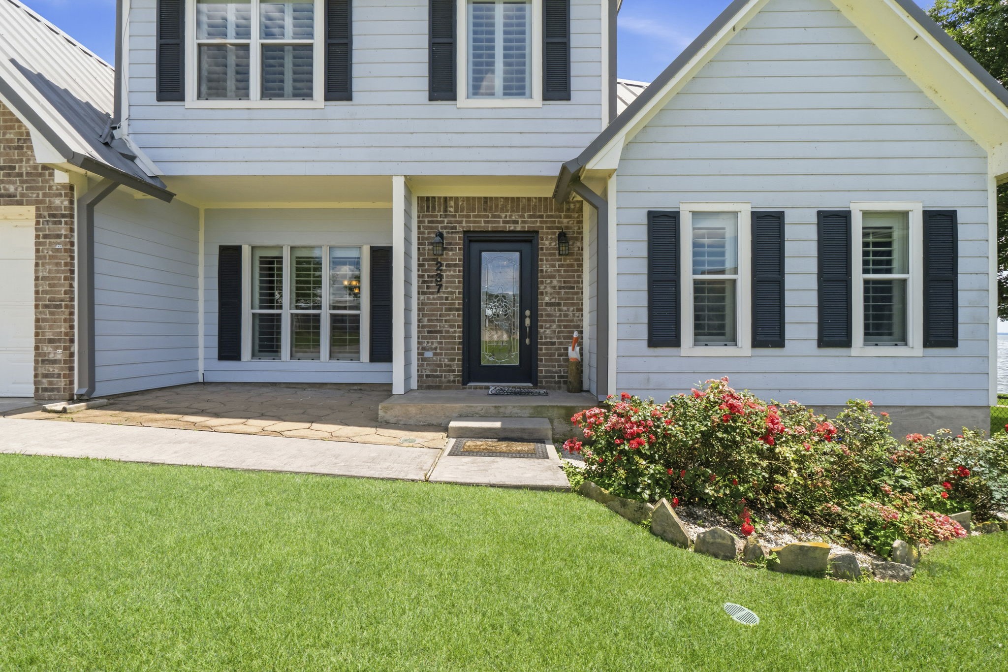 237 Vivian Road Property Photo 6