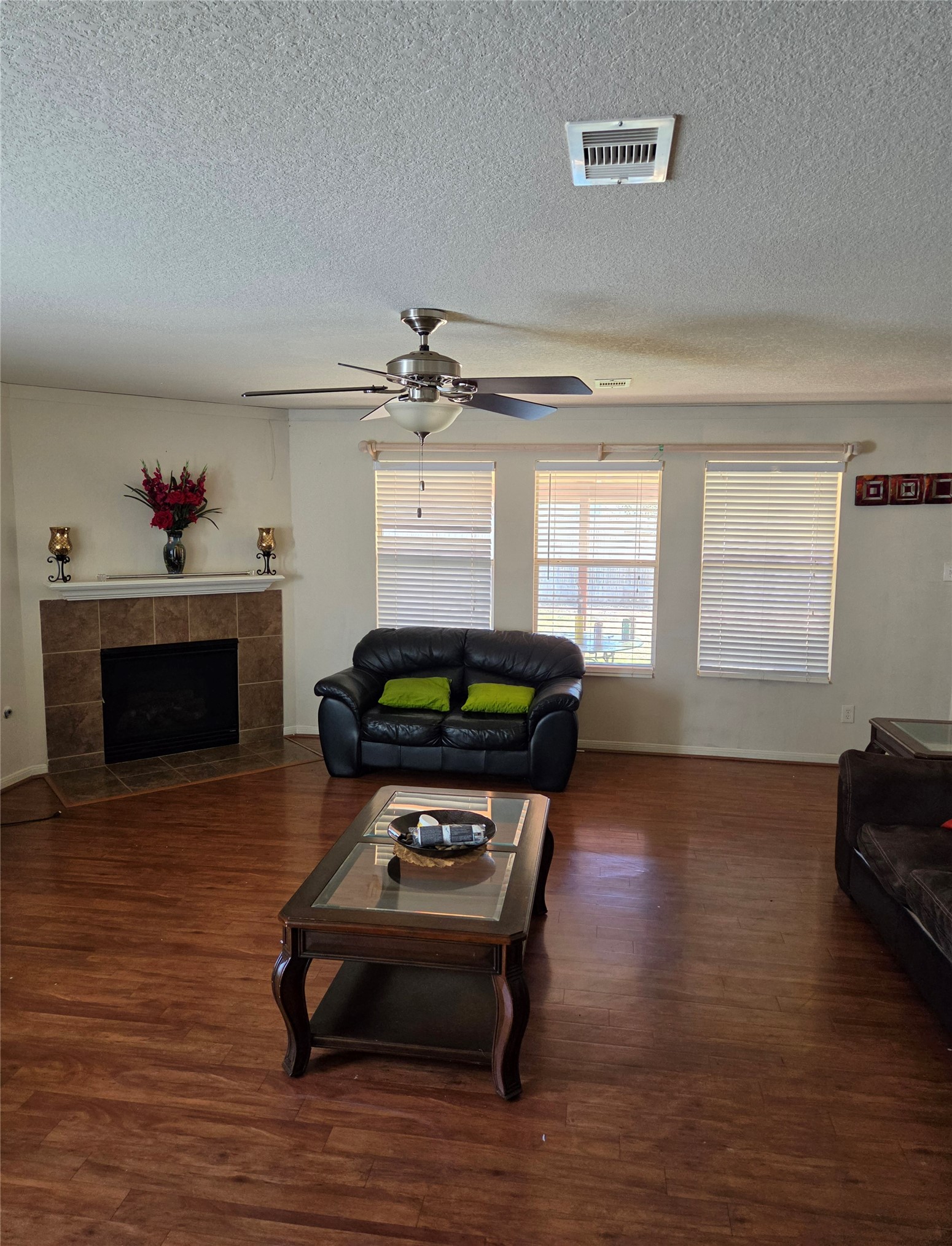 3311 Clipper Winds Way Property Photo 2