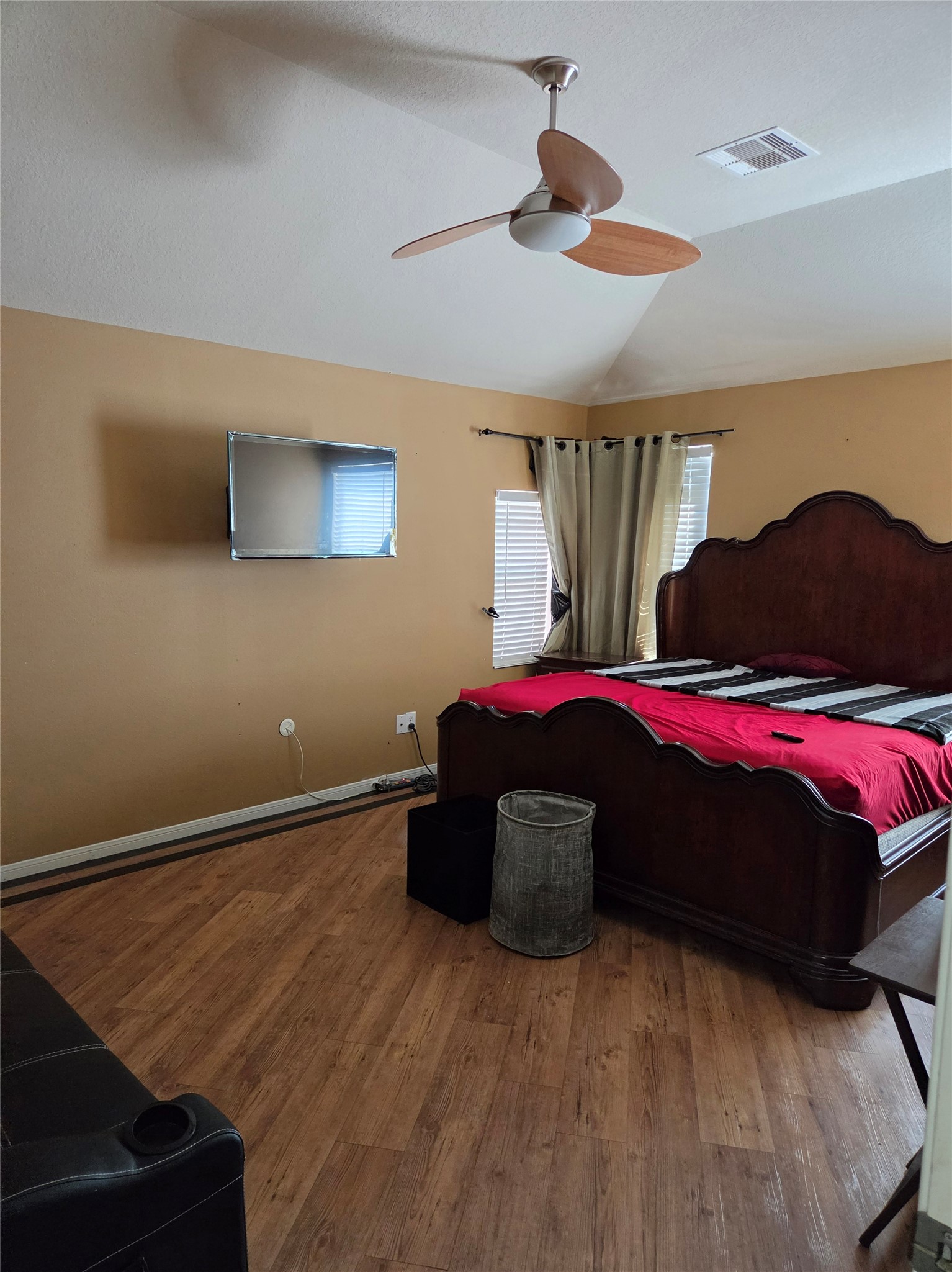 3311 Clipper Winds Way Property Photo 4