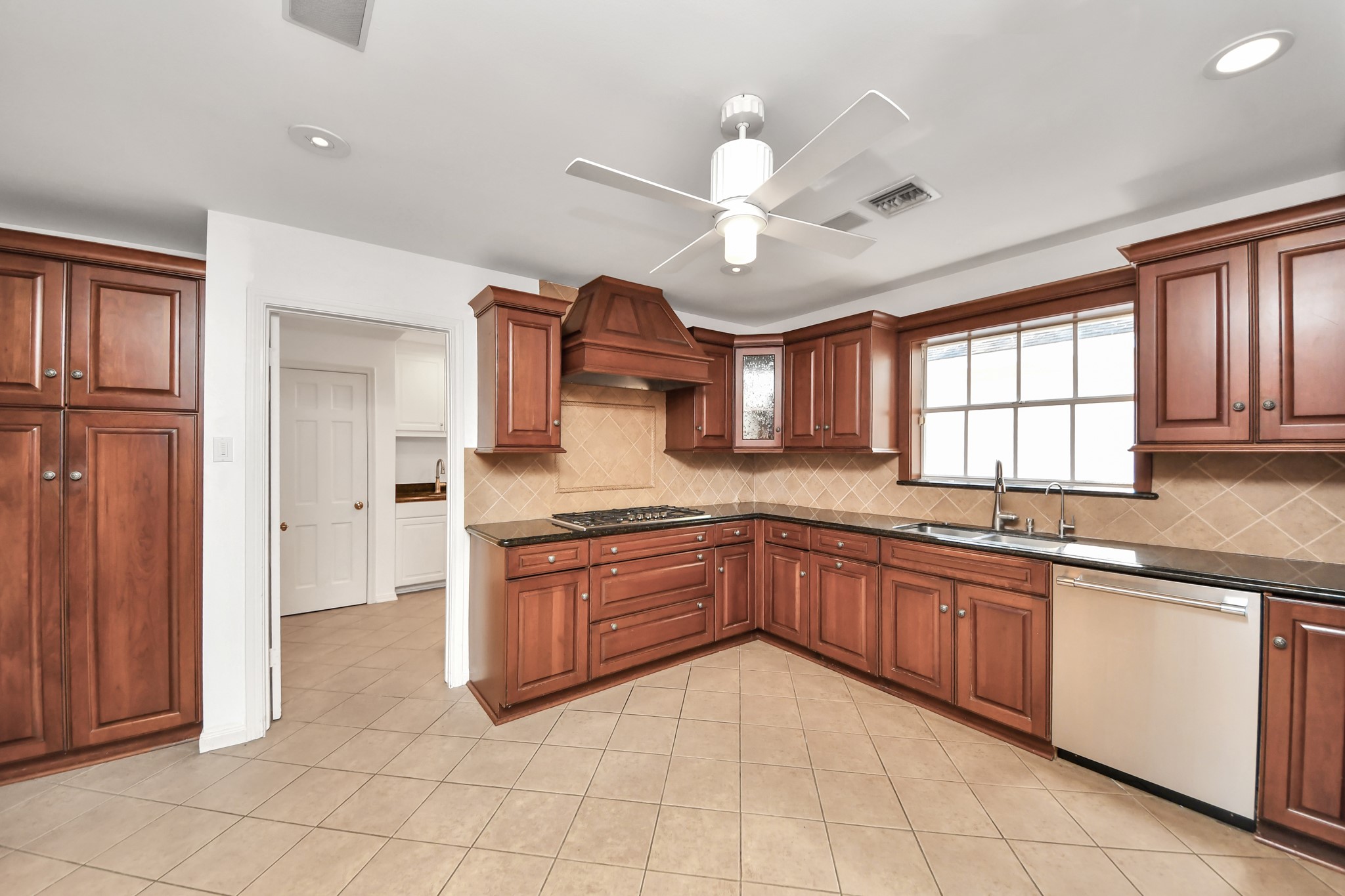 354 Knipp Road Property Photo 12