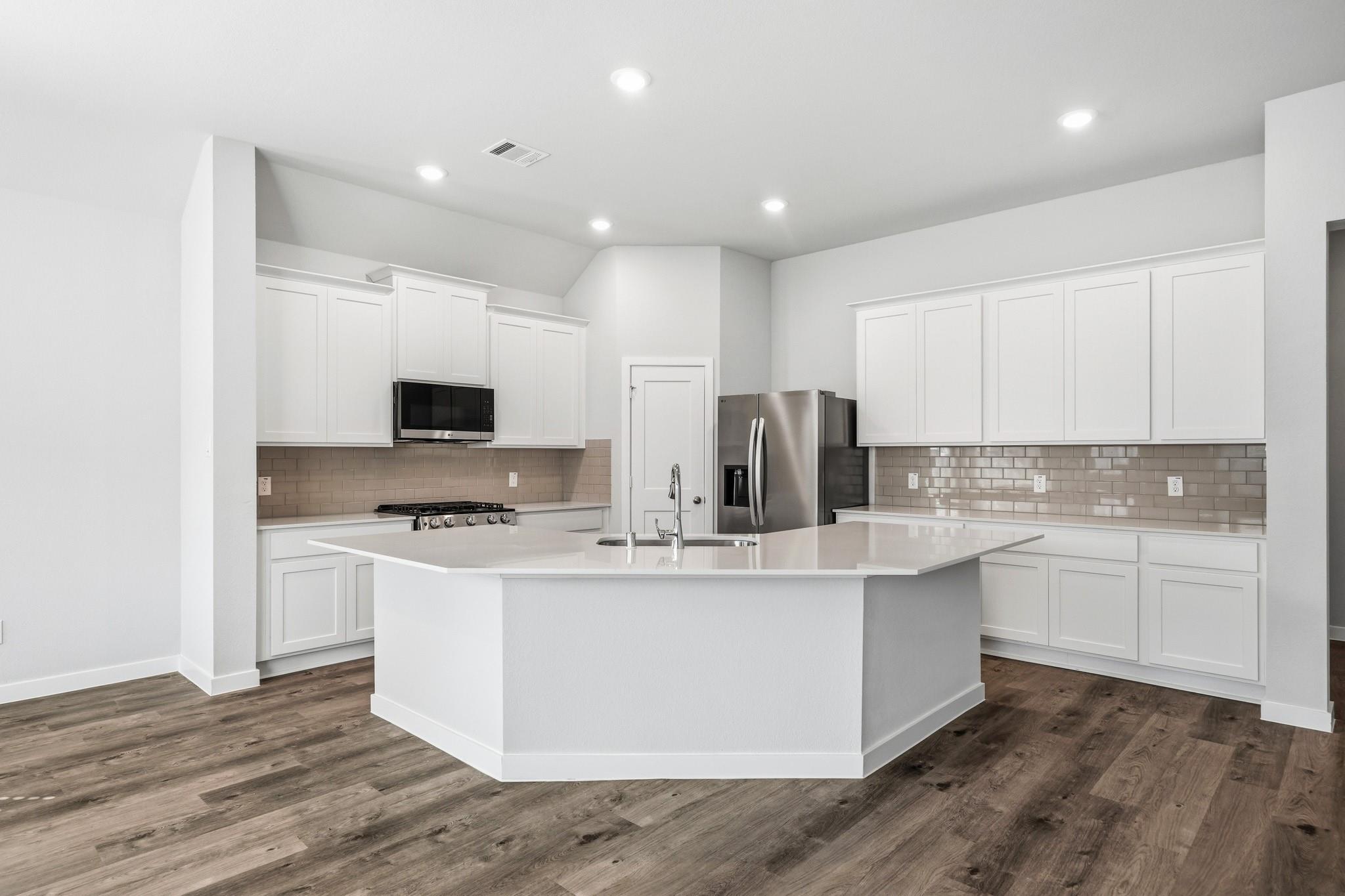 15114 Bank Swallow Place, Magnolia Tx 77354 Property Photo 17