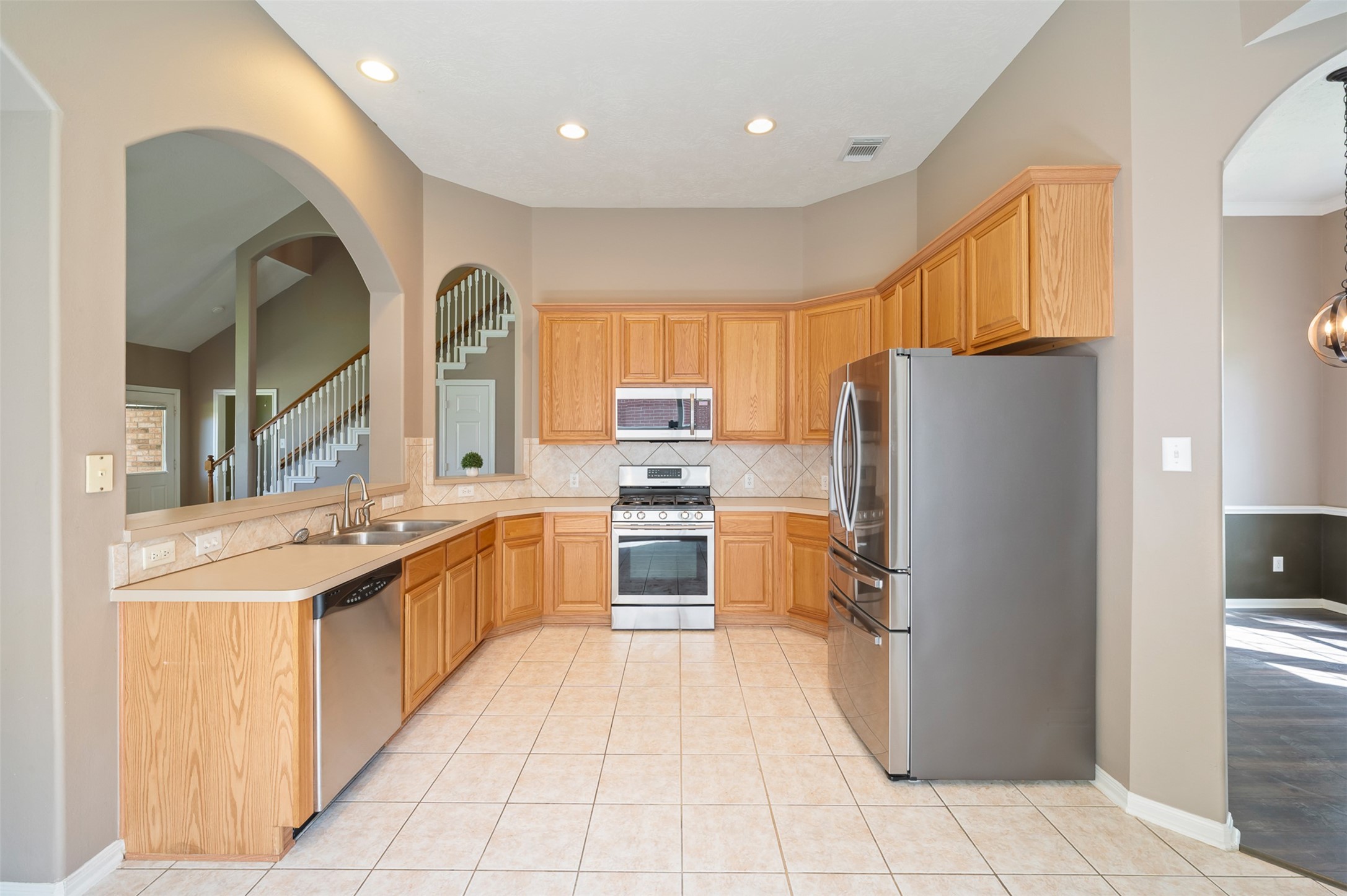 406 Stockbridge Lane Property Photo 21