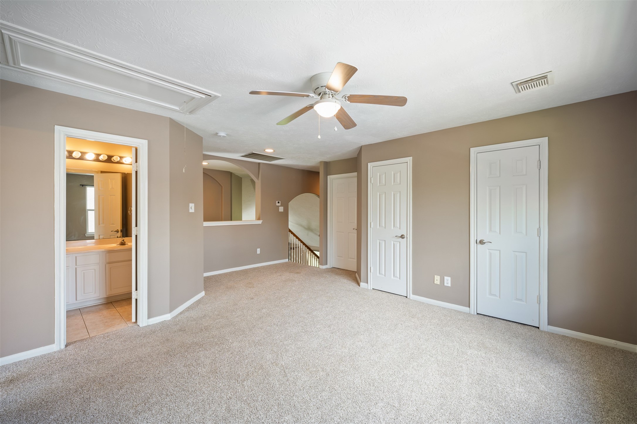 406 Stockbridge Lane Property Photo 25