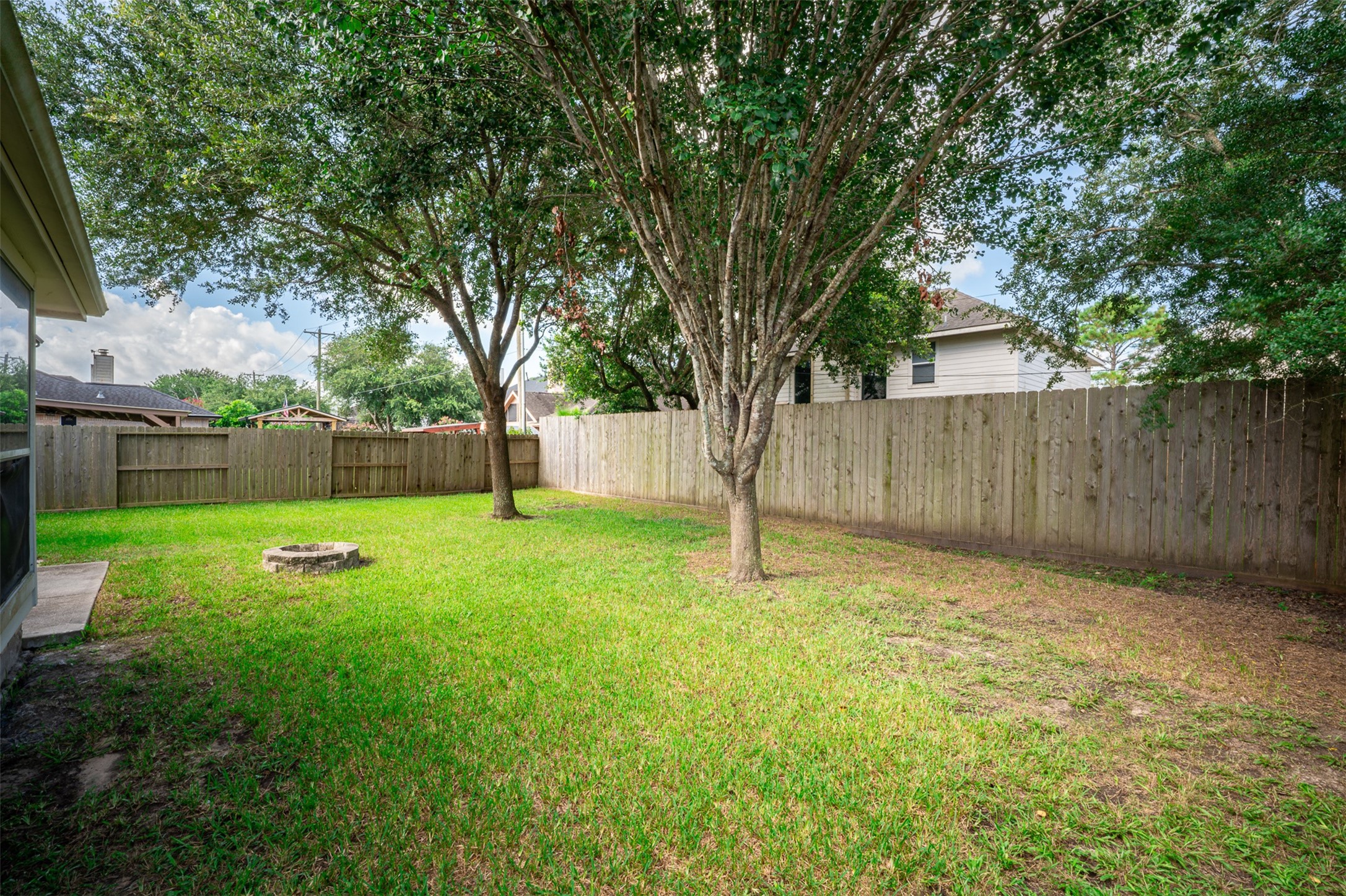 406 Stockbridge Lane Property Photo 32