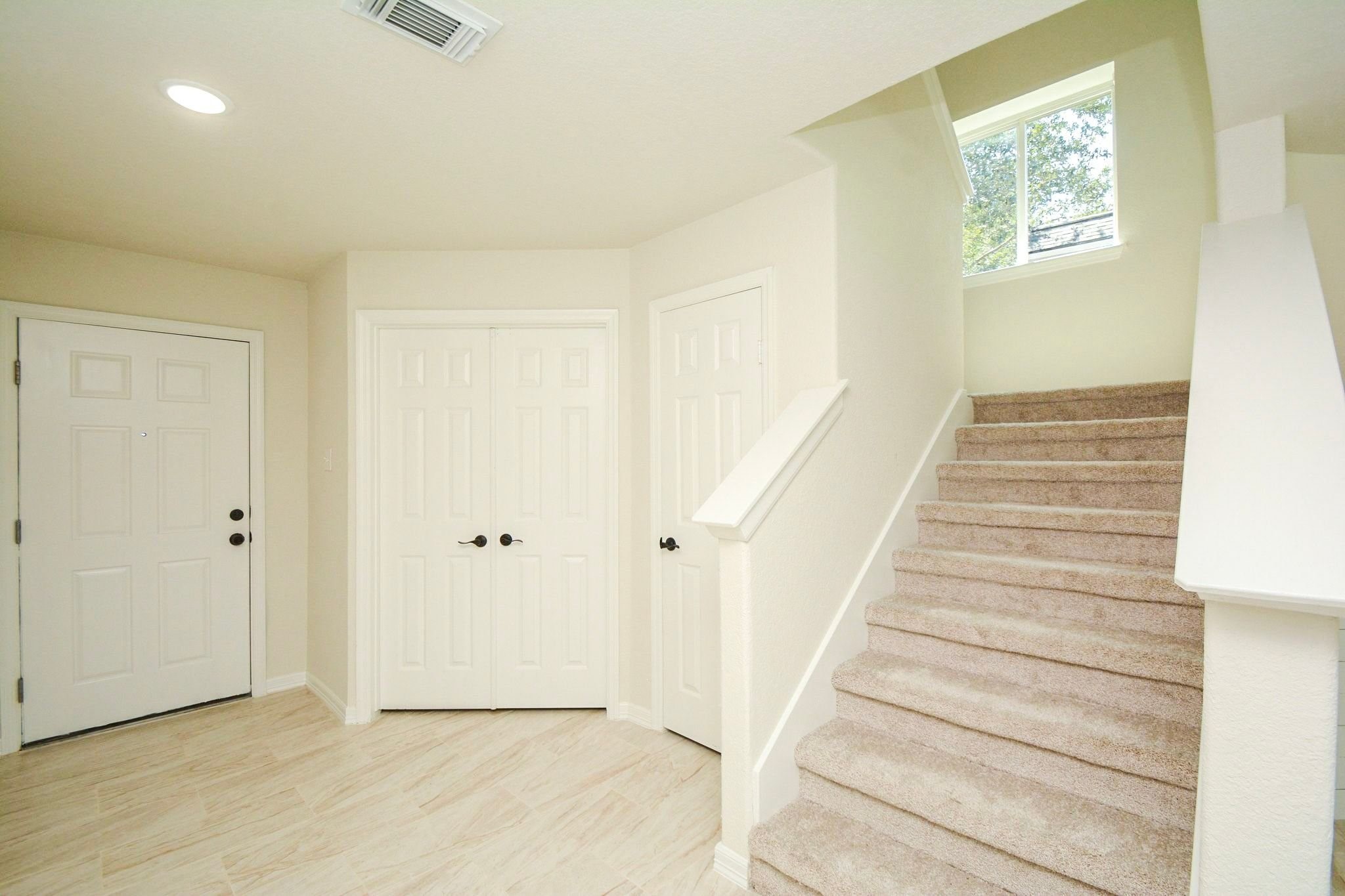 21122 Amber Crossing Drive Property Photo 11