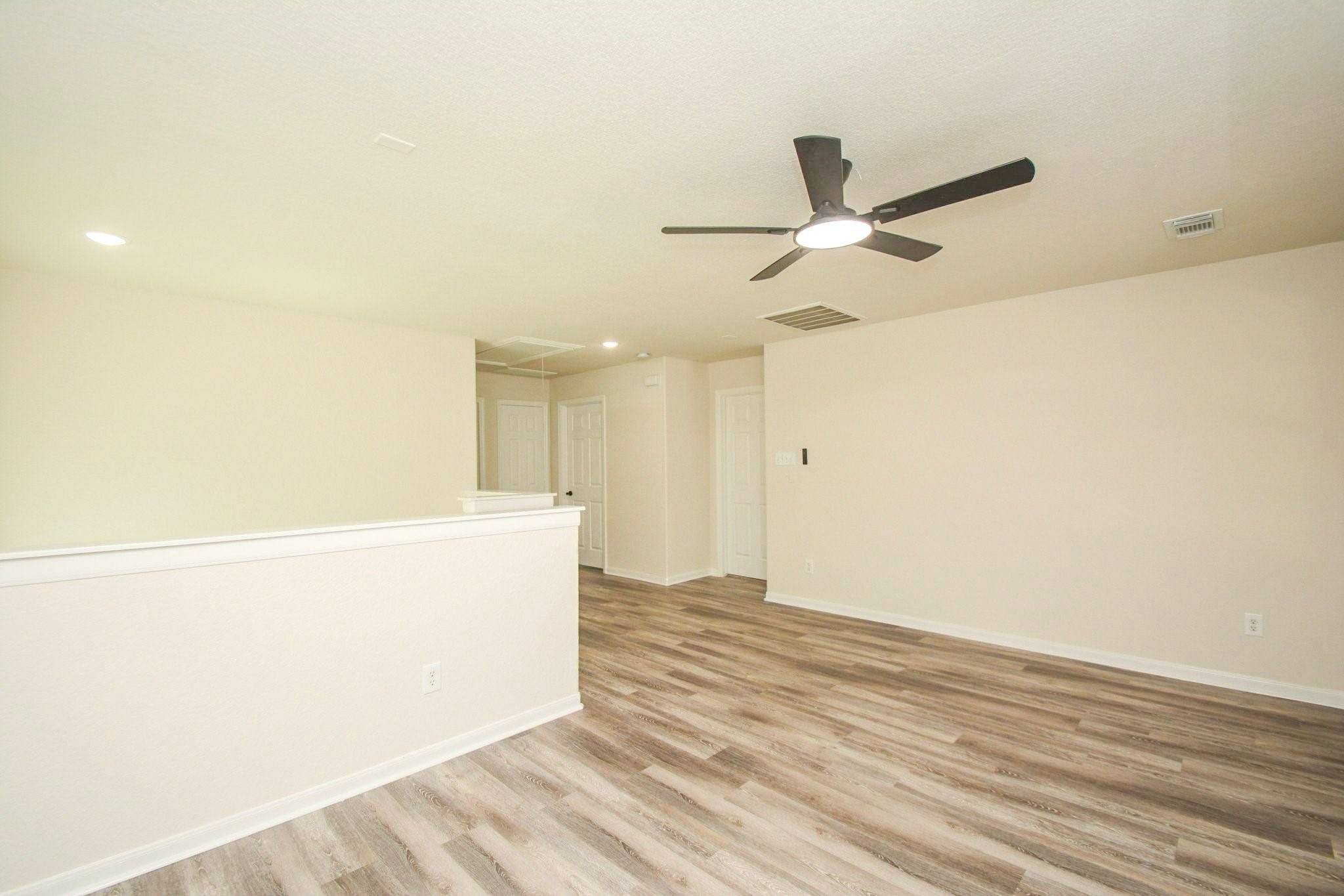 21122 Amber Crossing Drive Property Photo 14