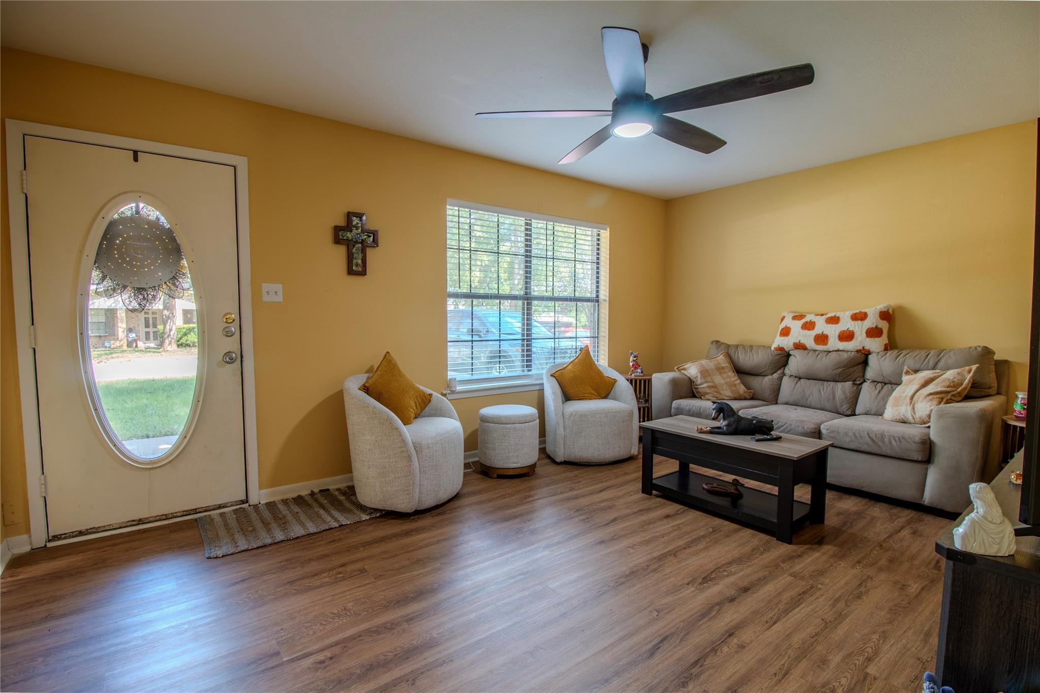803 Woolley Circle Property Photo 4