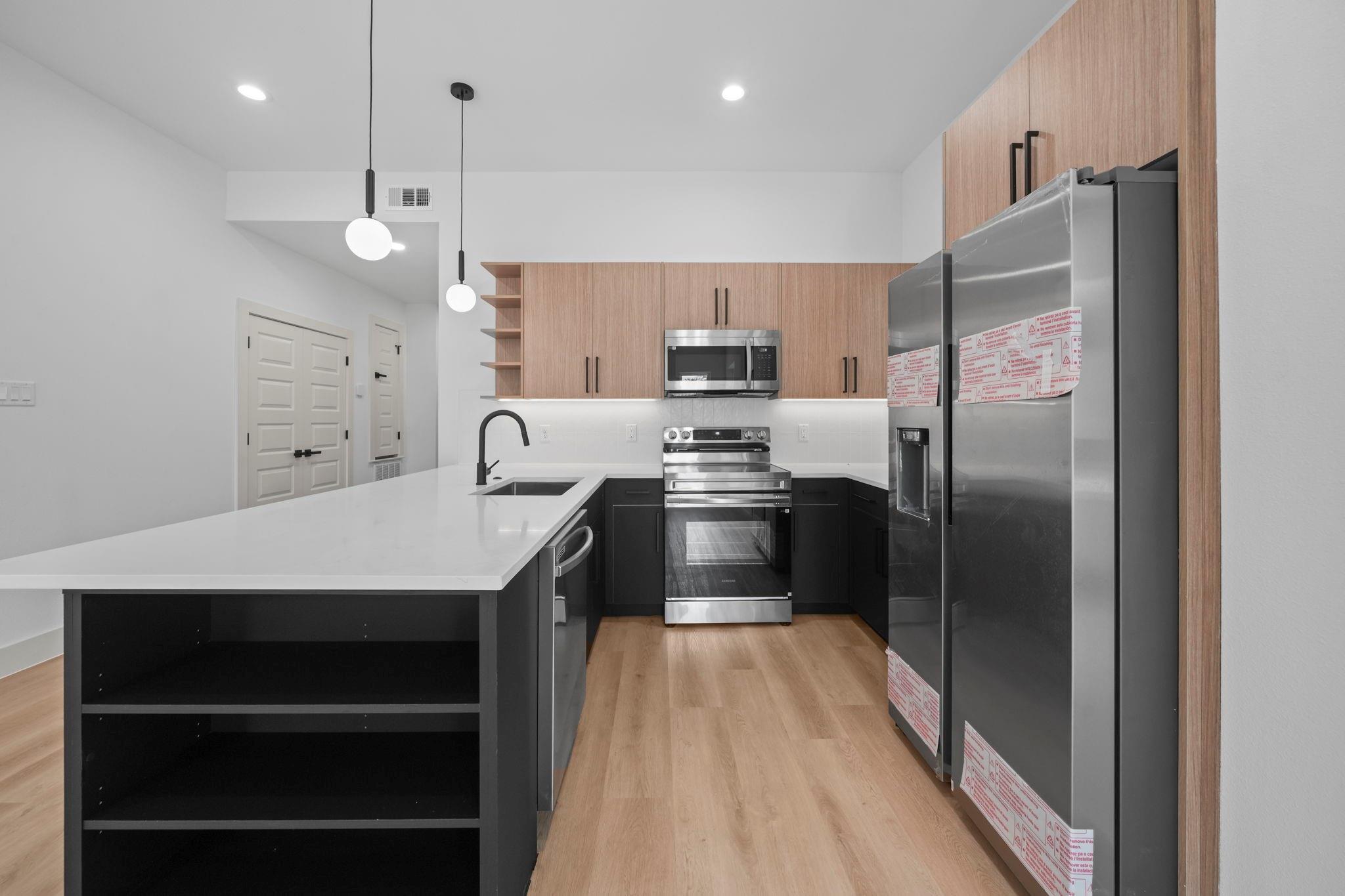 426 Calloway Street A Property Photo 7