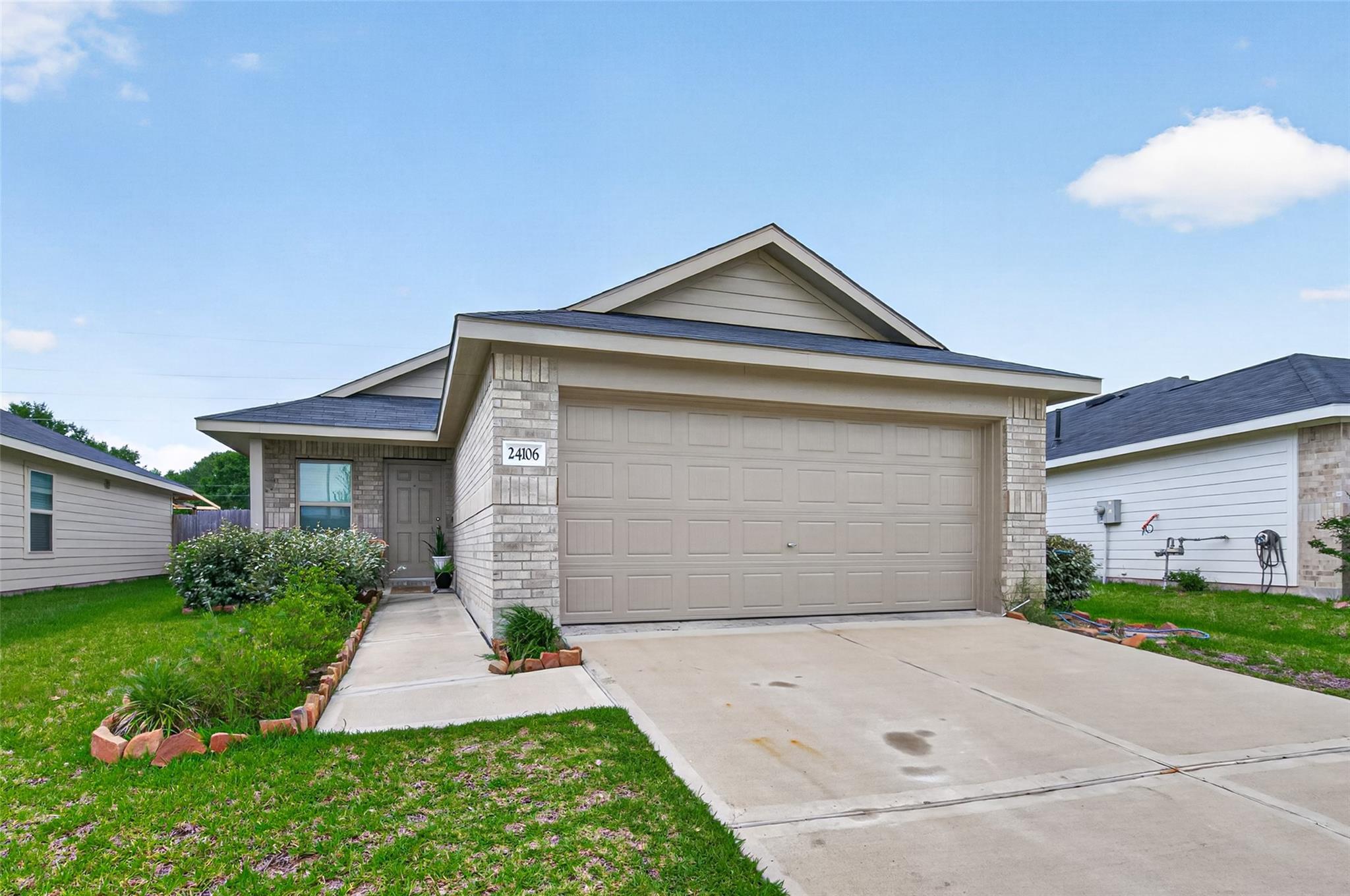 24106 Maple Turn Lane Property Photo 4