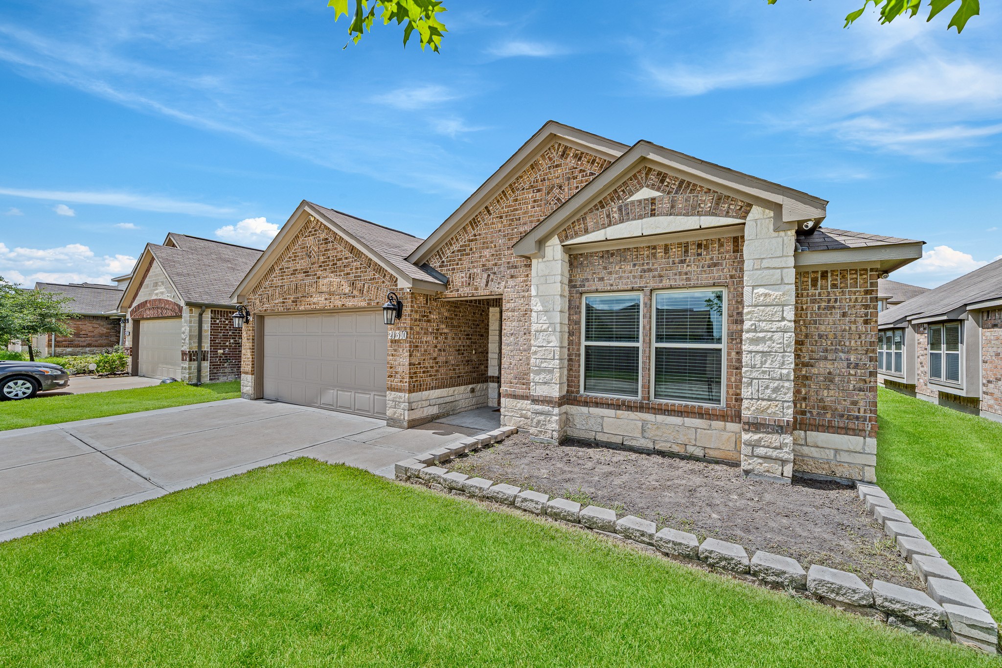 21310 Cypress White Oak Drive Property Photo 1