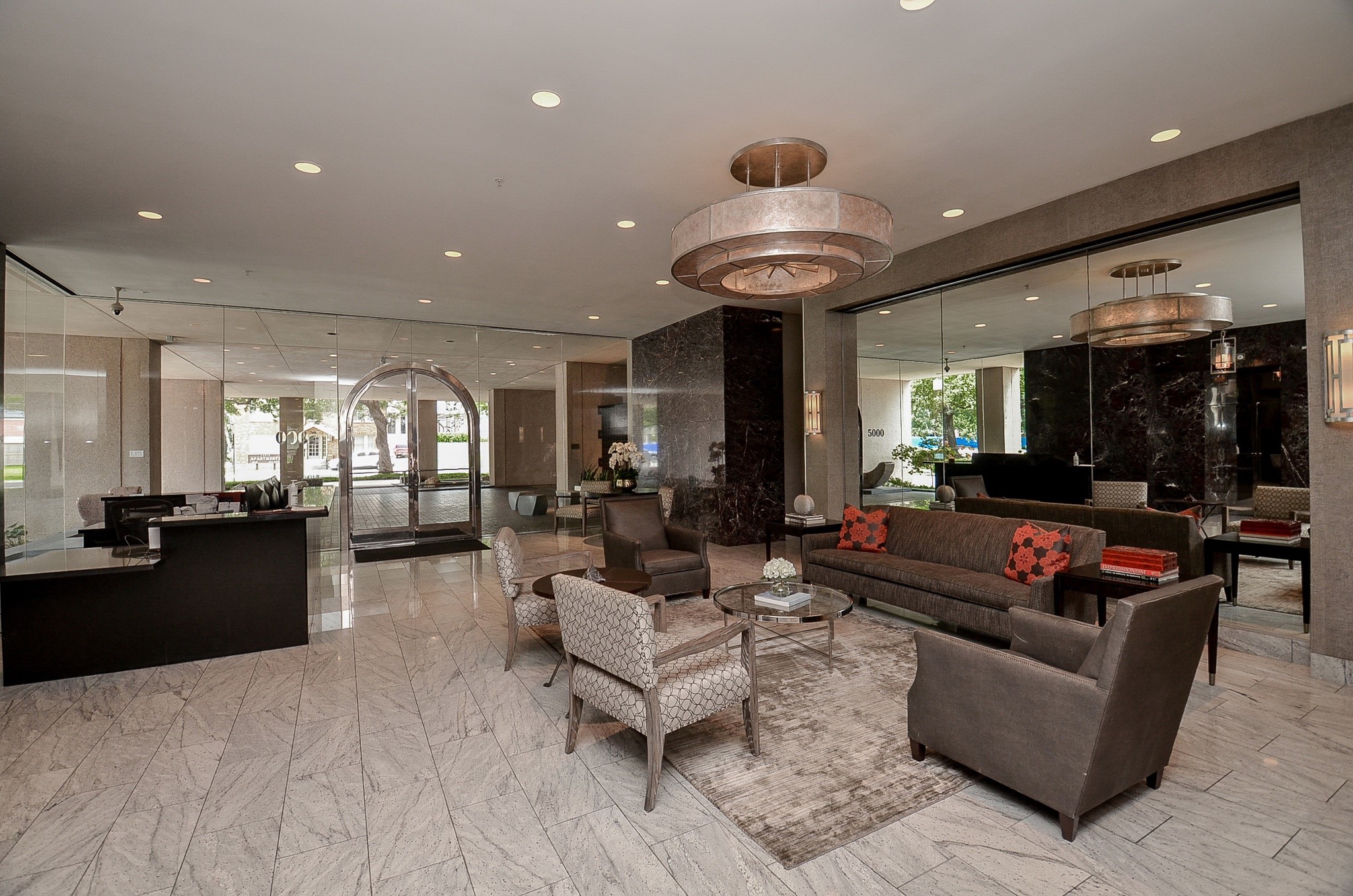 5000 Montrose Boulevard 12b Property Photo 6