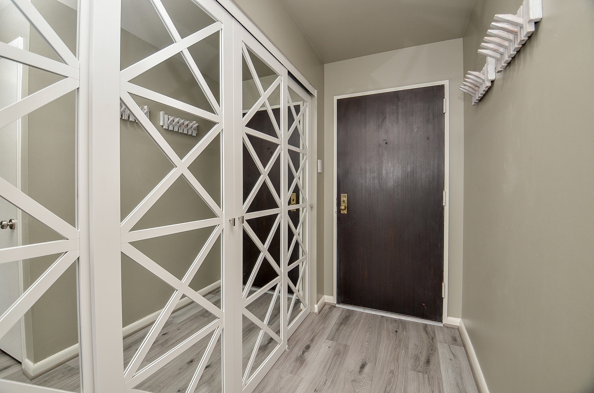 5000 Montrose Boulevard 12b Property Photo 9