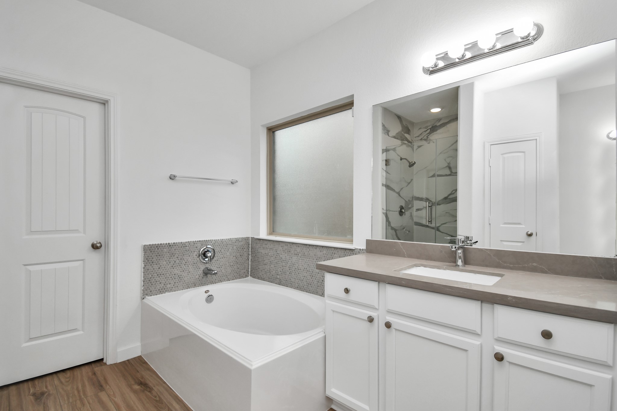25827 Rustica Drive Property Photo 33