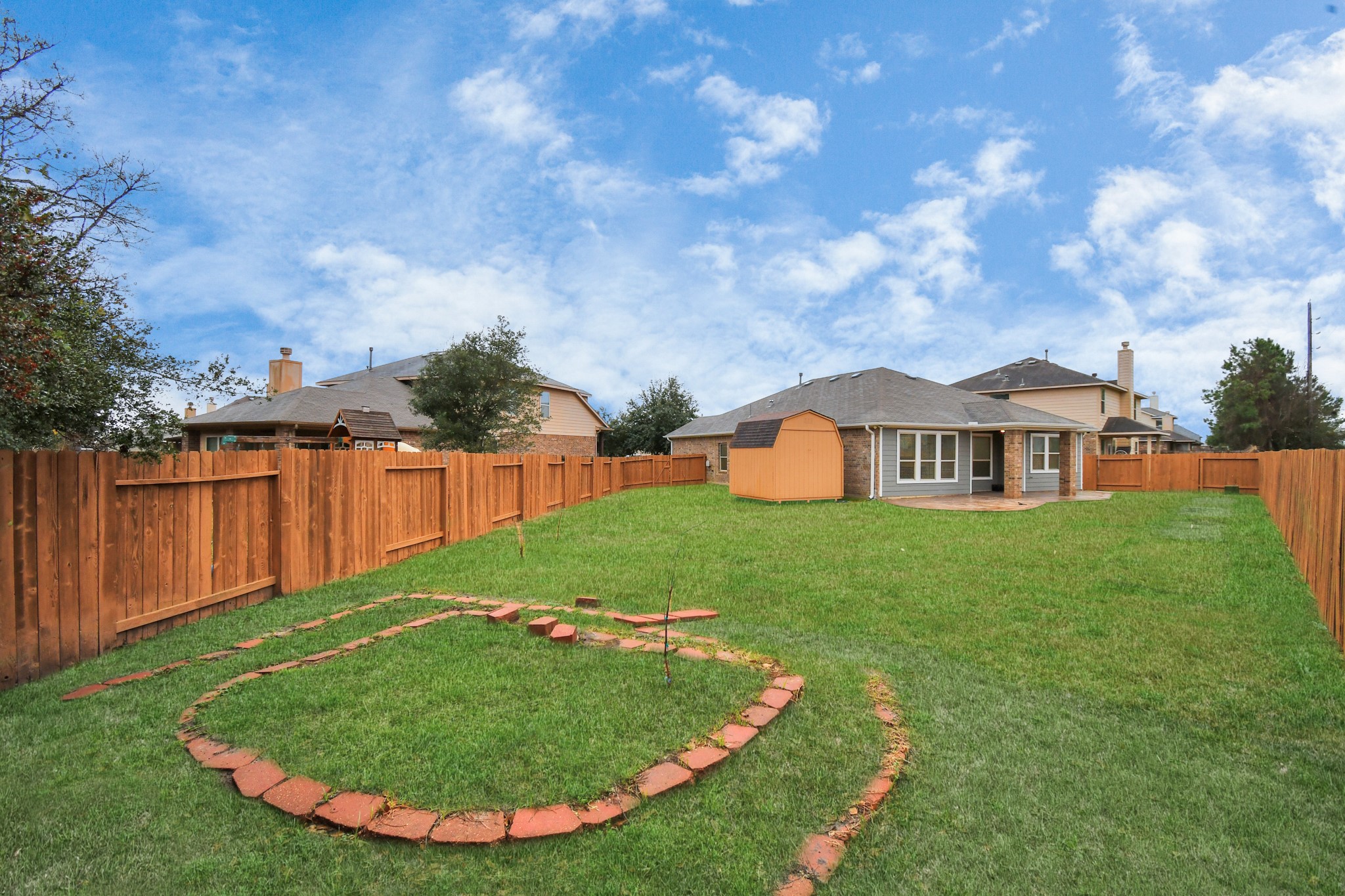 25827 Rustica Drive Property Photo 37