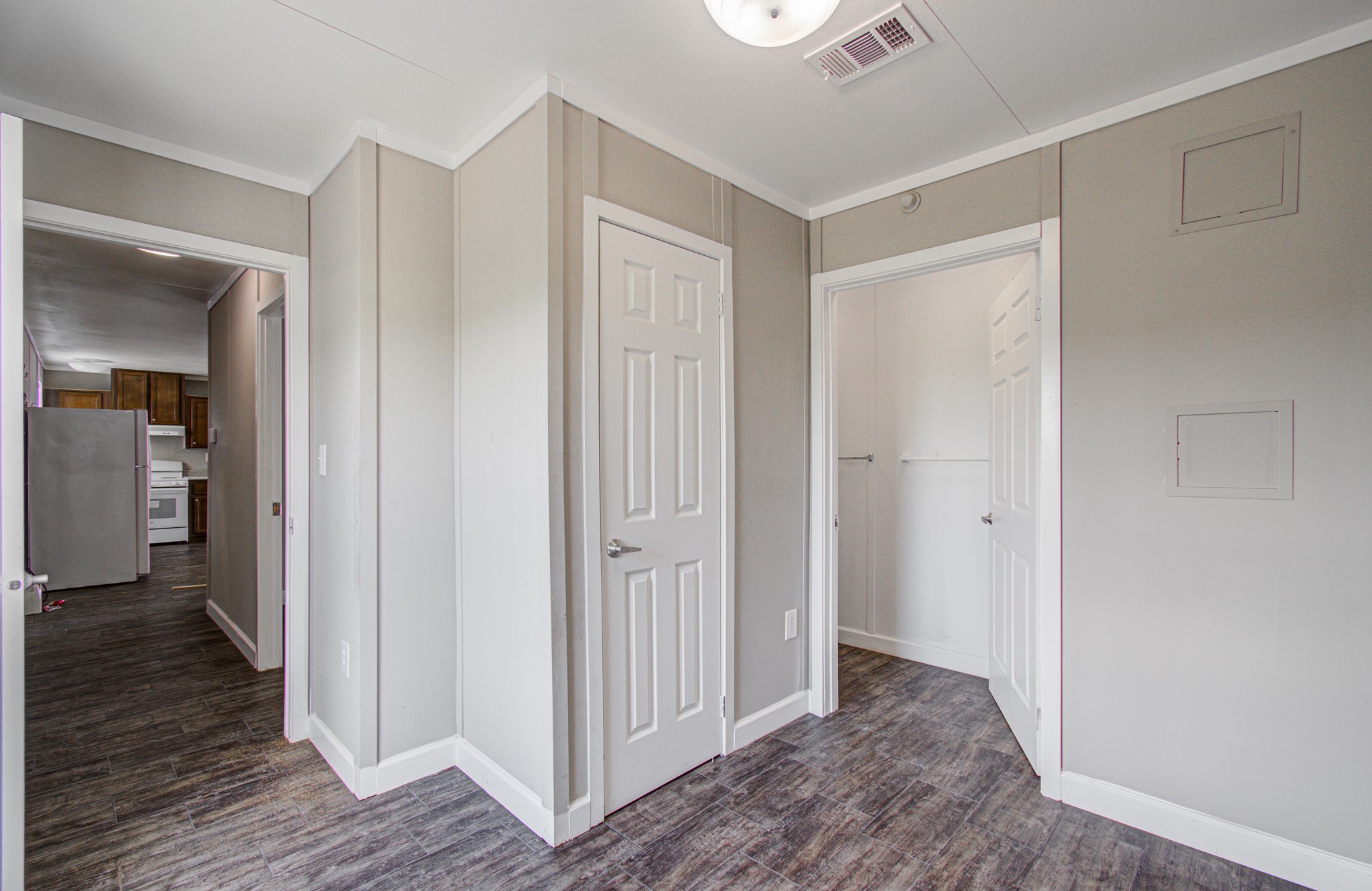 1812 Road 5722 Property Photo 7