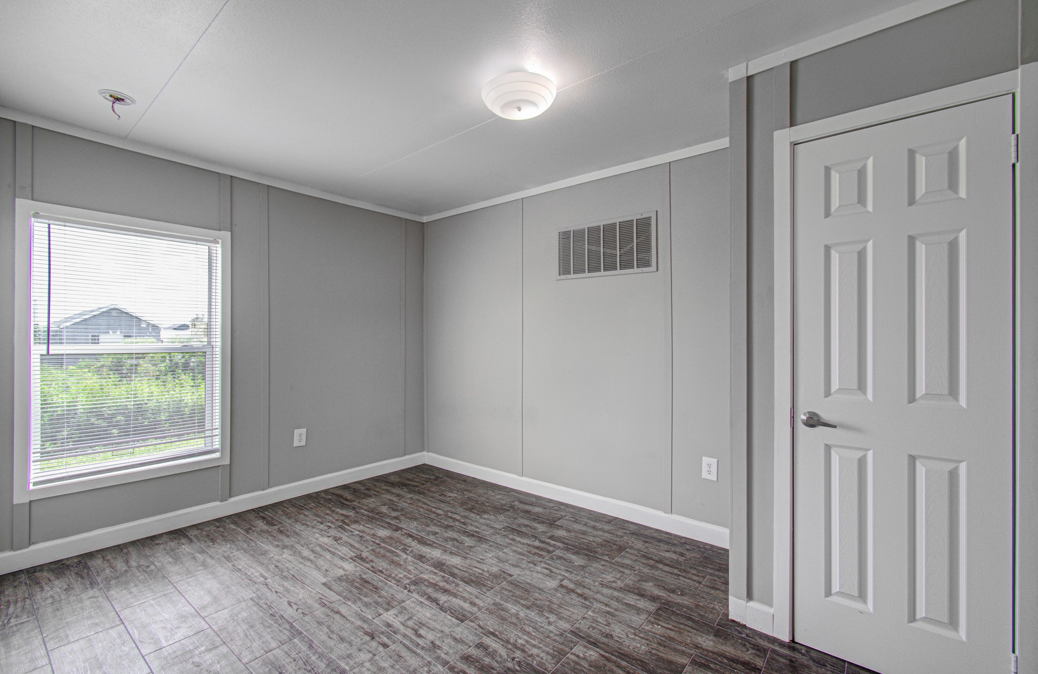 1812 Road 5722 Property Photo 14