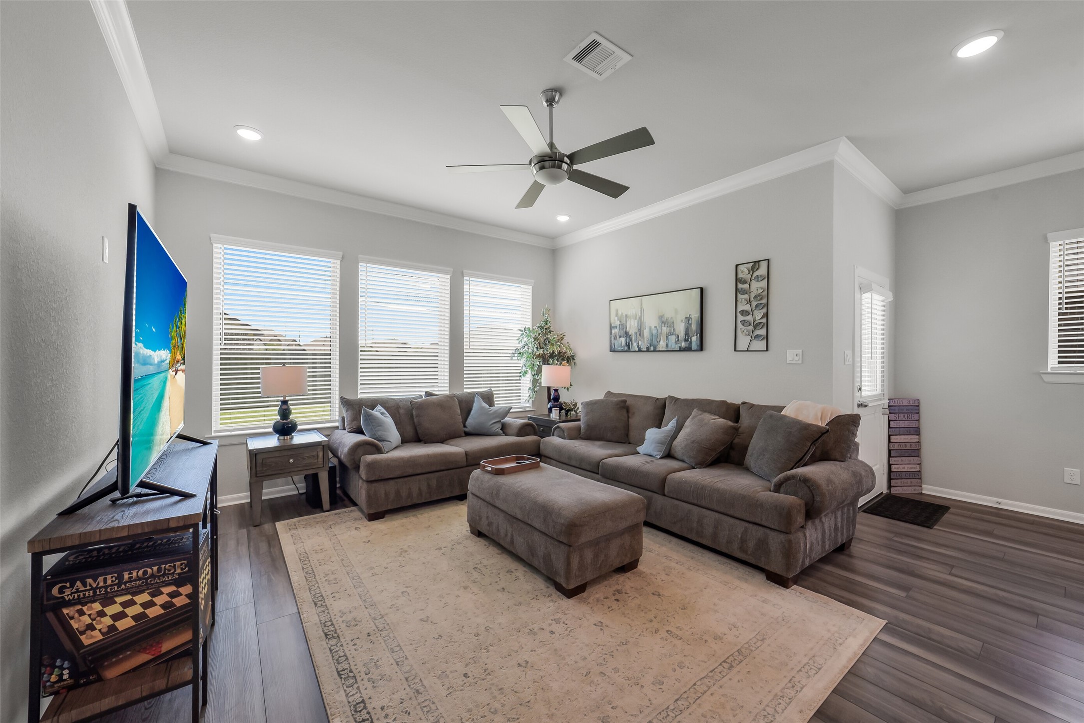 2414 Lemon Grass Drive Property Photo 15