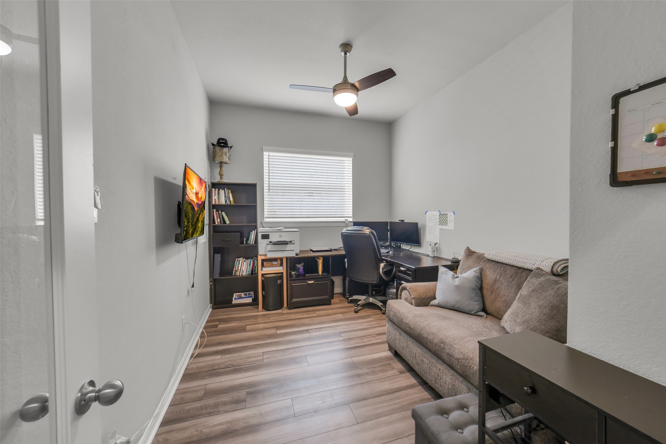 2414 Lemon Grass Drive Property Photo 27