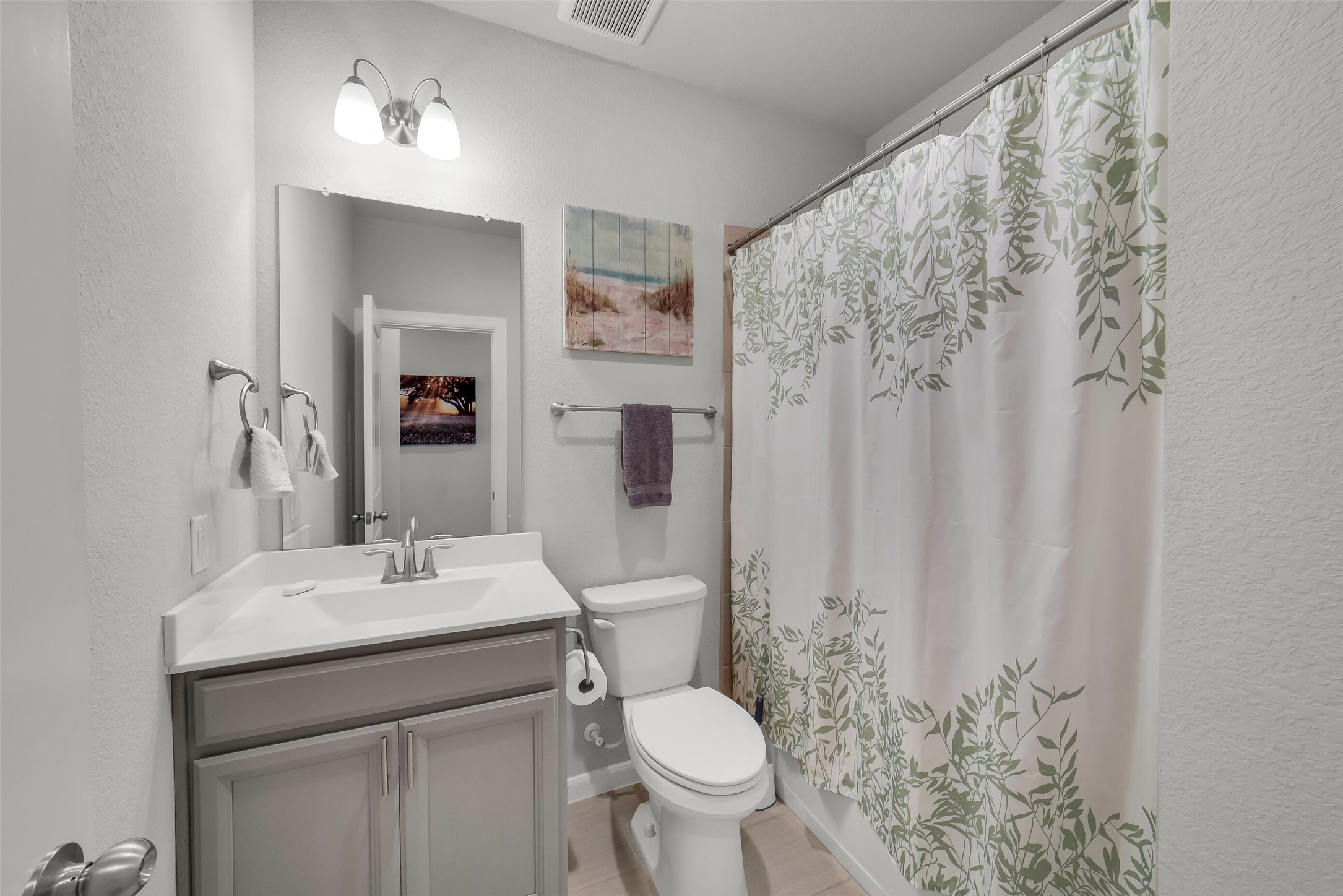 2414 Lemon Grass Drive Property Photo 28