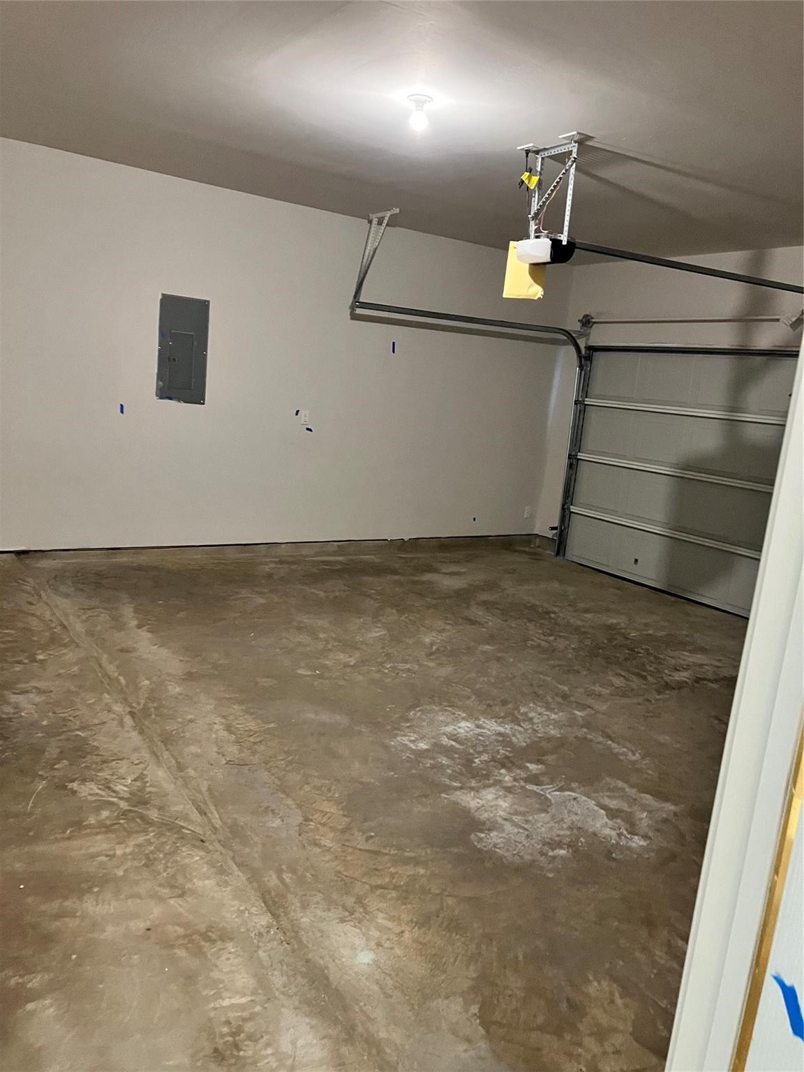 7427 Sail Hill Drive Property Photo 4