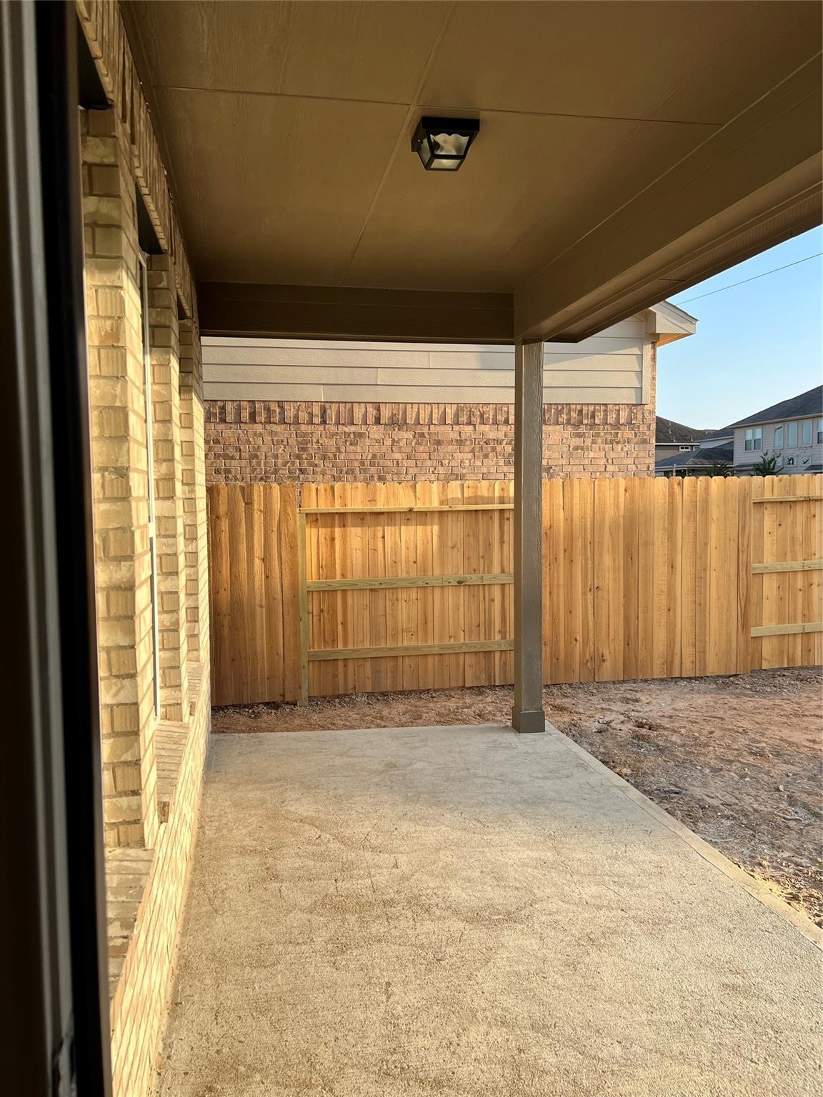 7427 Sail Hill Drive Property Photo 6