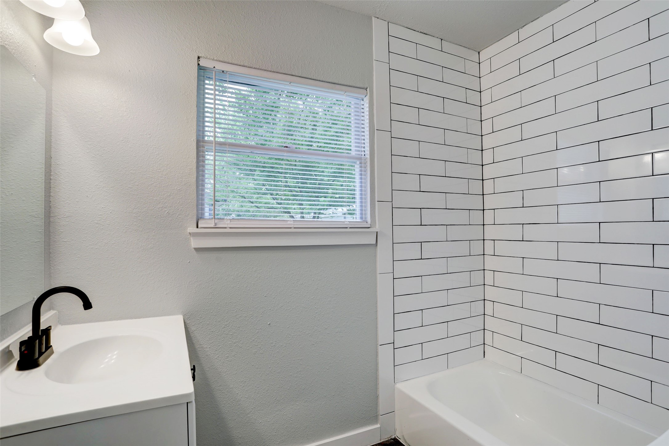 1706 3rd Avenue N Property Photo 6