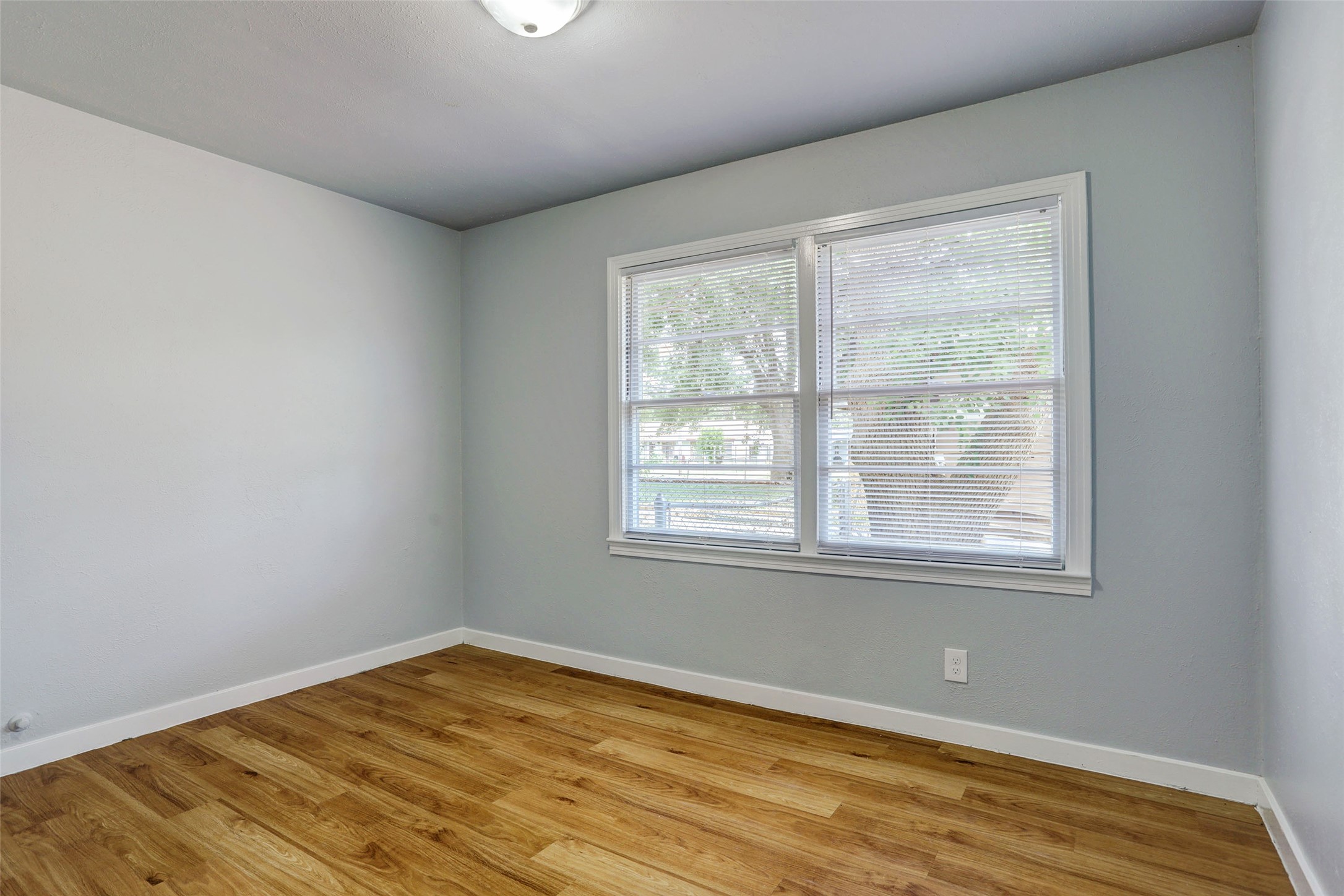 1706 3rd Avenue N Property Photo 8