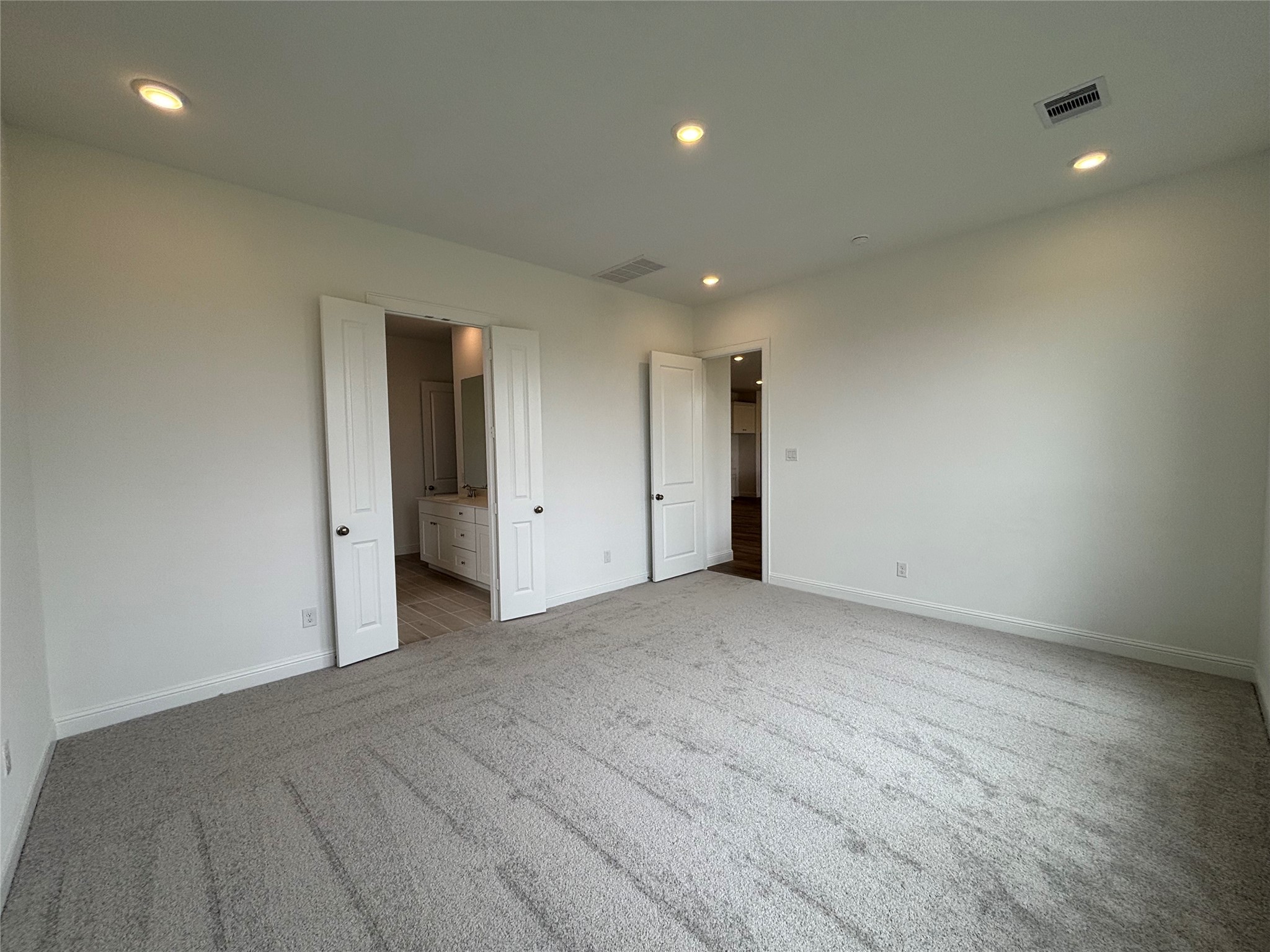 2447 Daisy Meadow Place Property Photo 12
