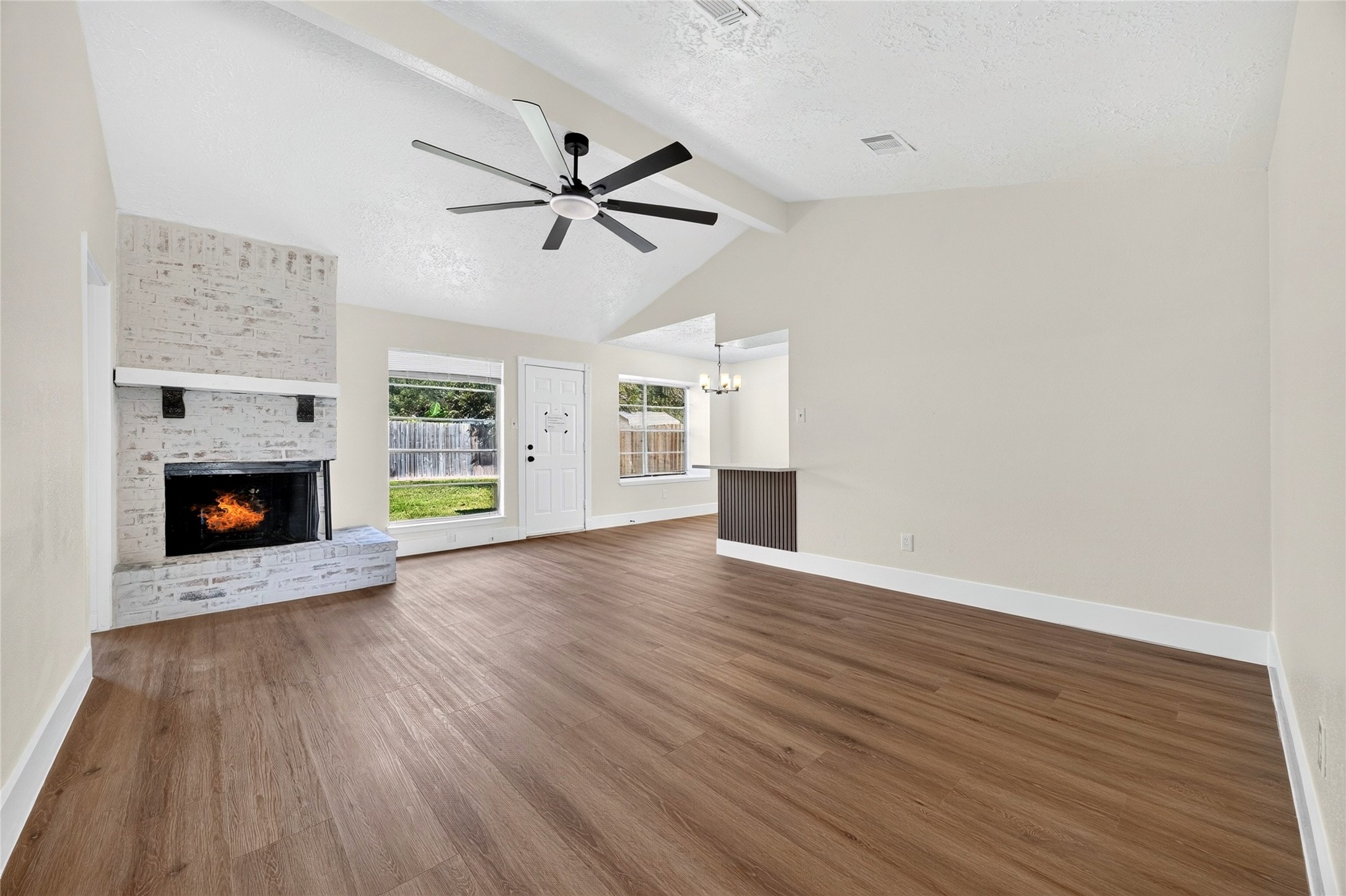 23522 Newgate Drive Property Photo 8