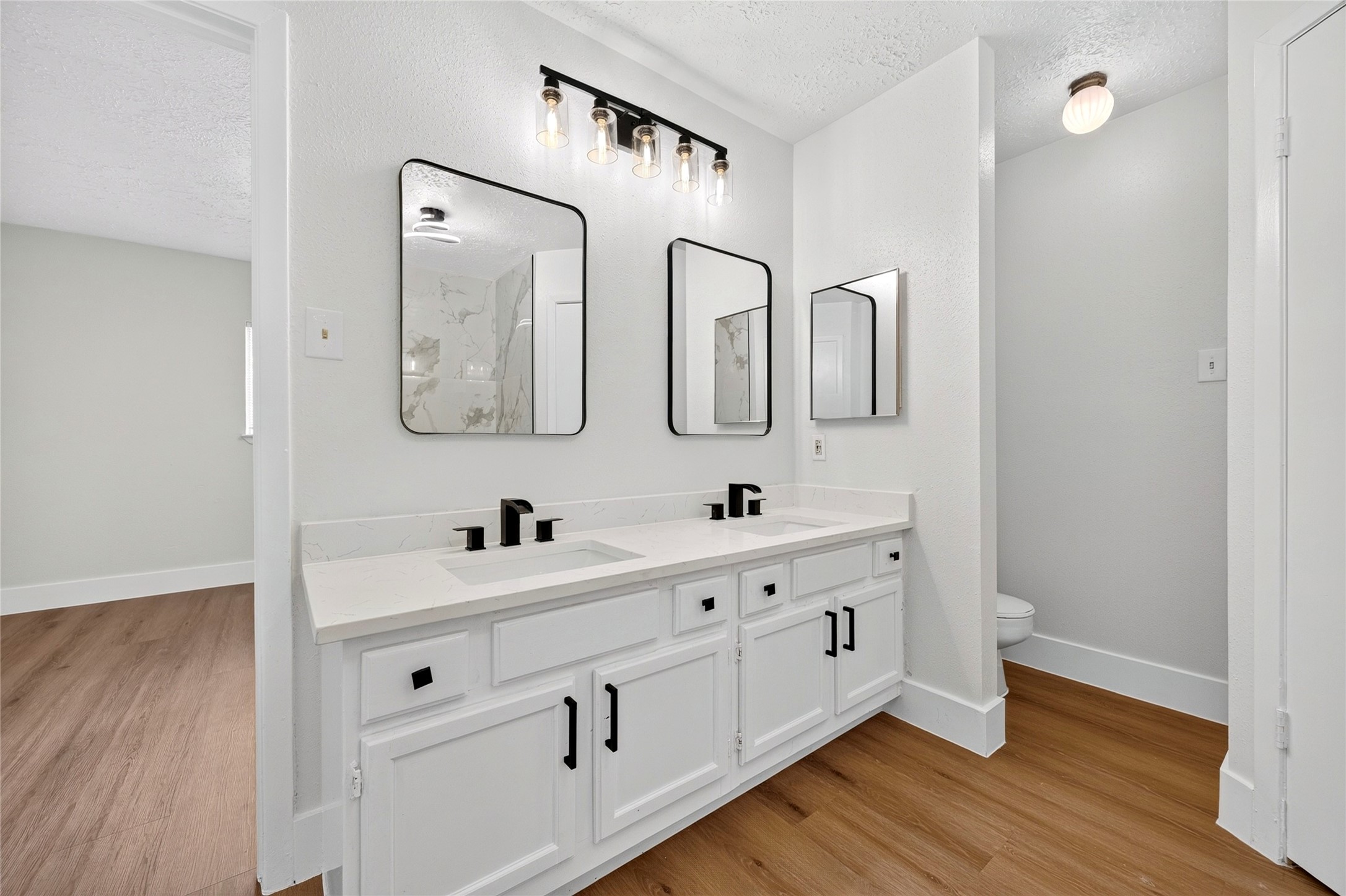 23522 Newgate Drive Property Photo 23