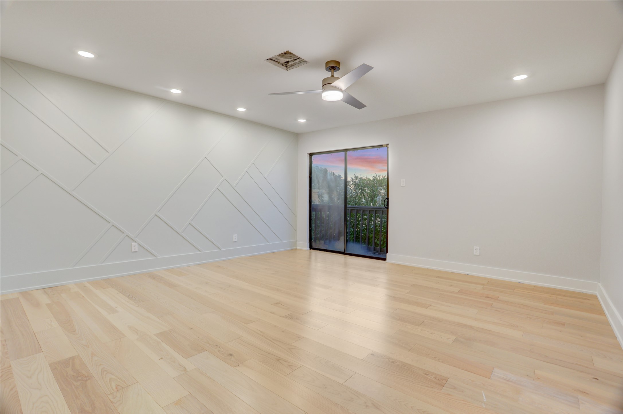 8800 Woodway Drive 8 Property Photo 38