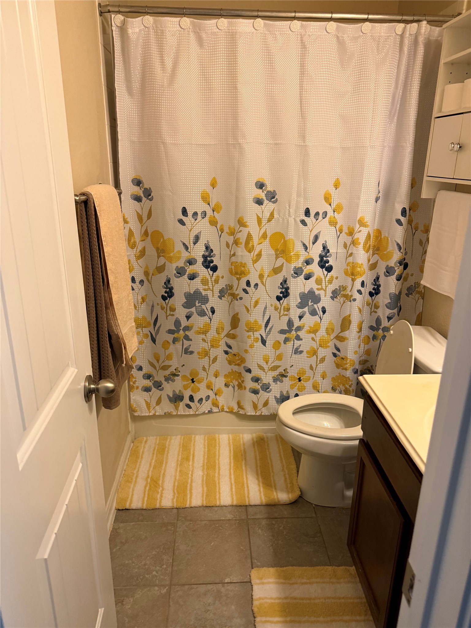 9404 Shore Juniper Drive Property Photo 8