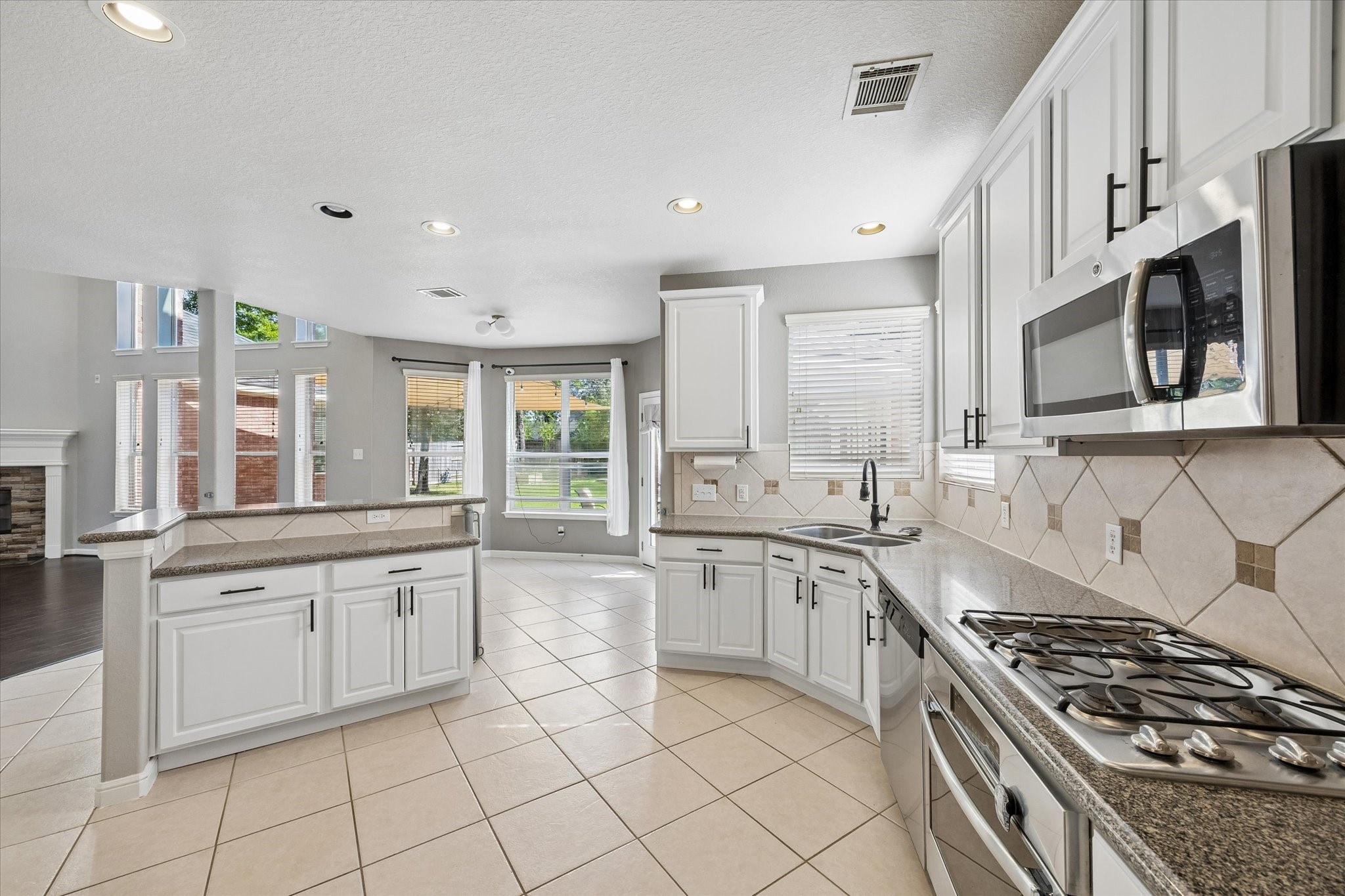 13518 Via Chianti Lane Property Photo 7