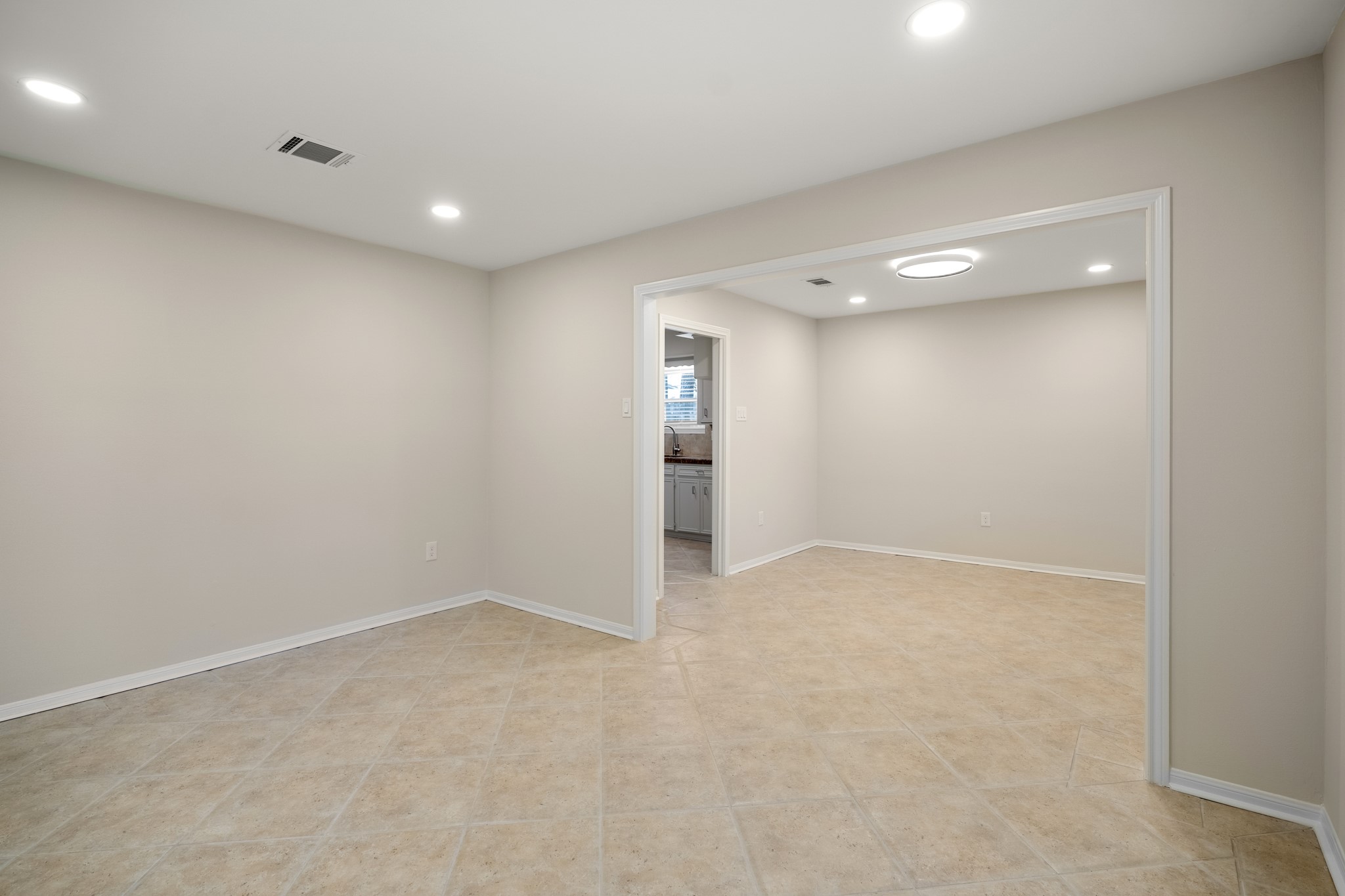 11611 Primwood Drive Property Photo 9