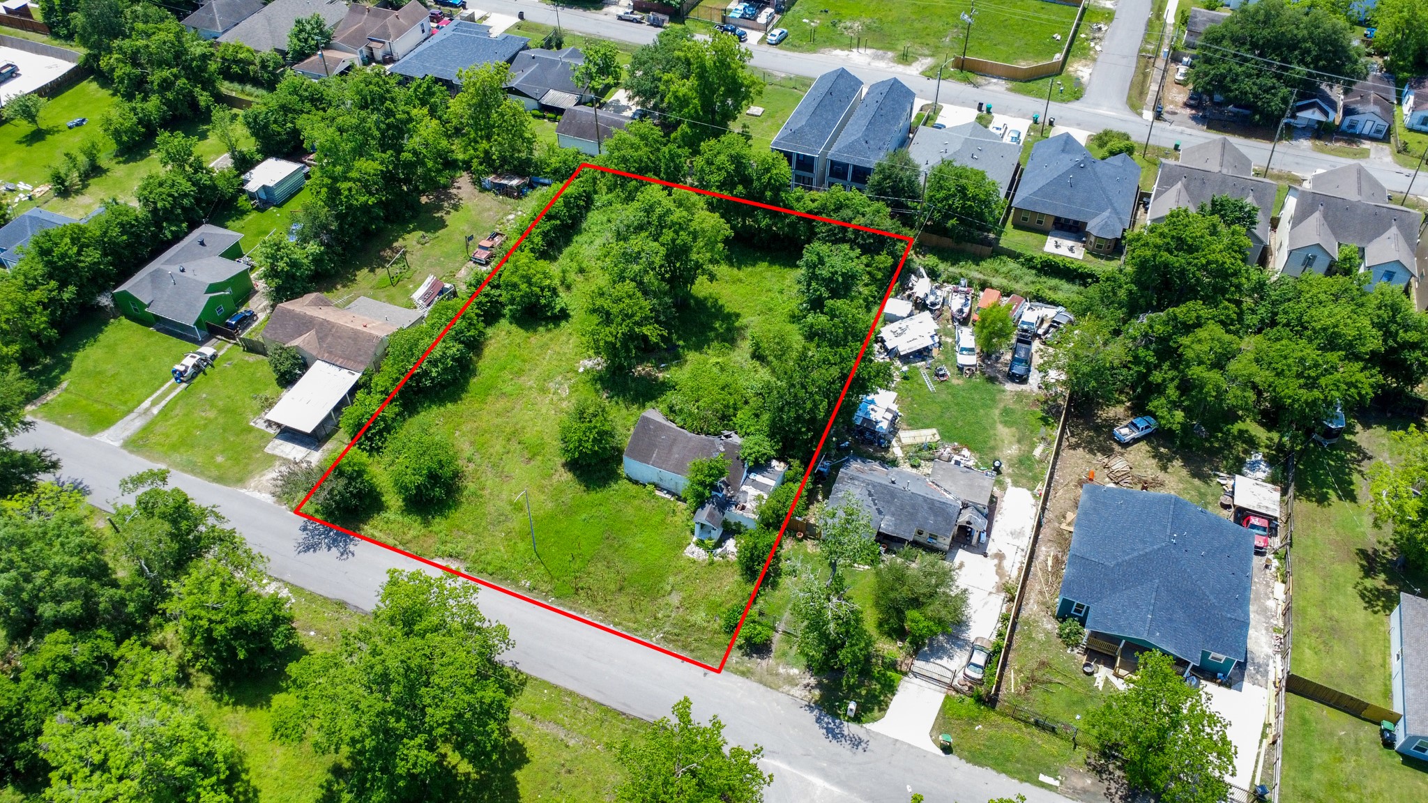 4314 Sunflower Street Property Photo 5