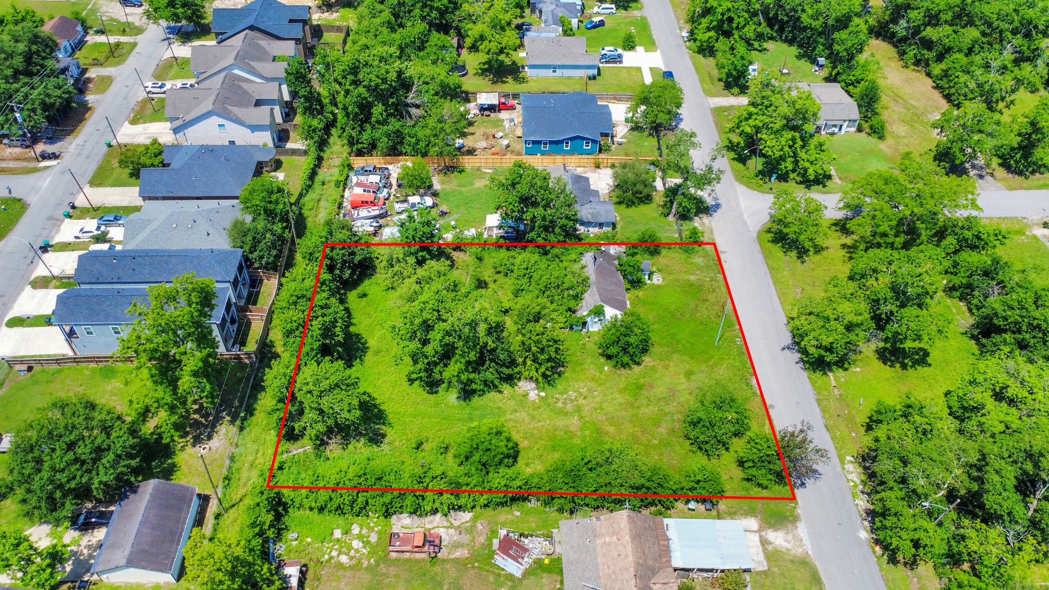 4314 Sunflower Street Property Photo 9