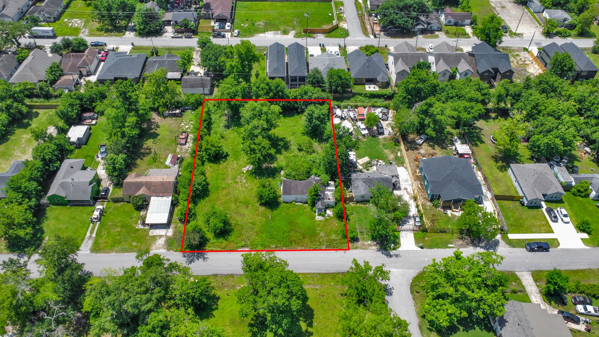 4314 Sunflower Street Property Photo 13