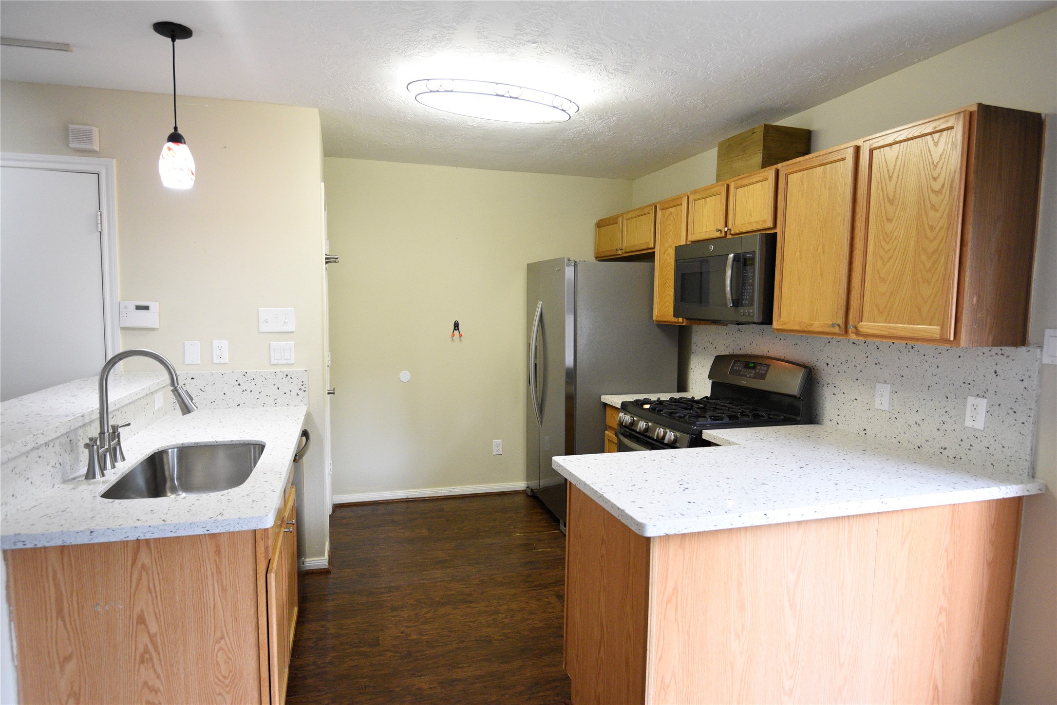 1008 Andrews Street Property Photo 3