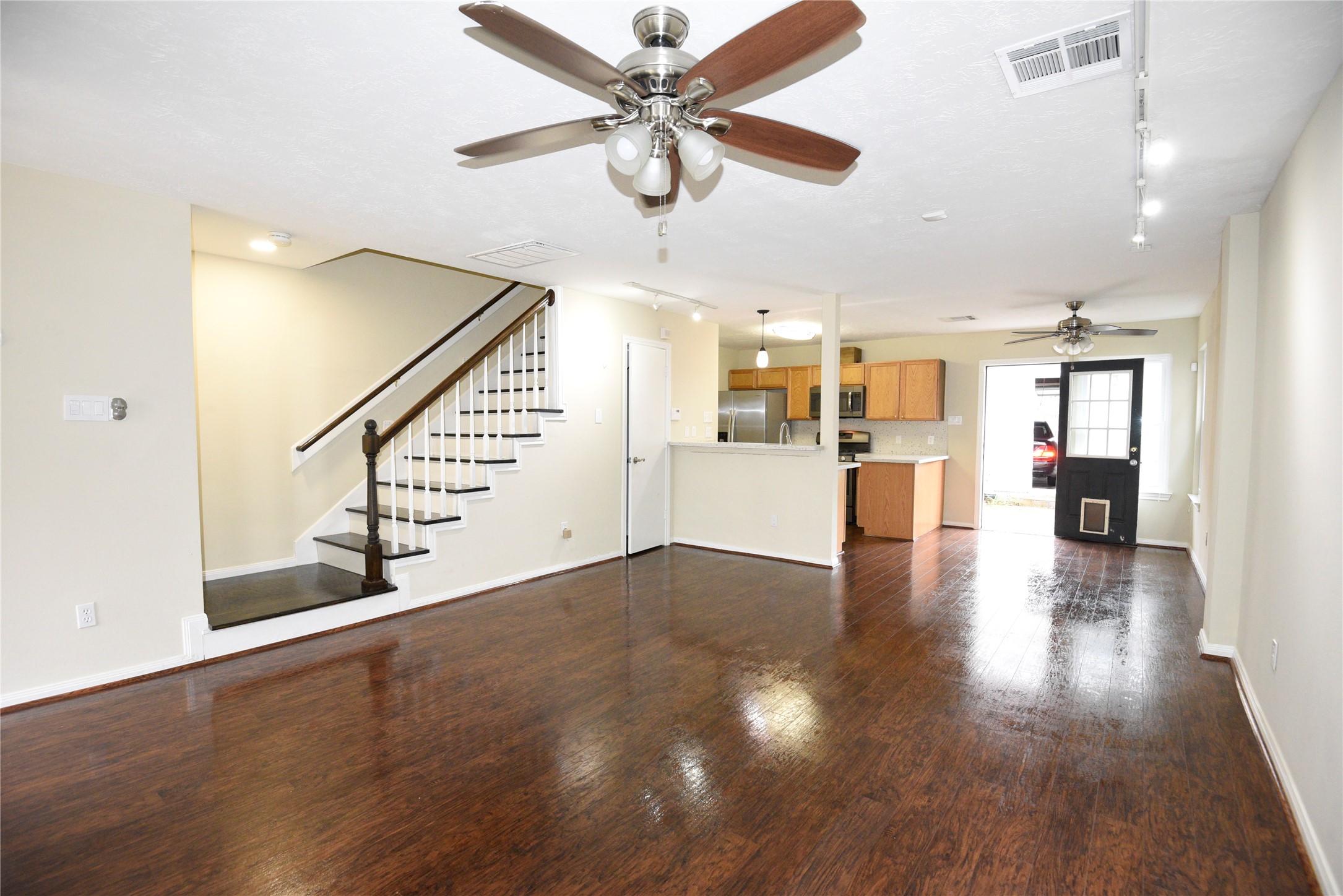 1008 Andrews Street Property Photo 6