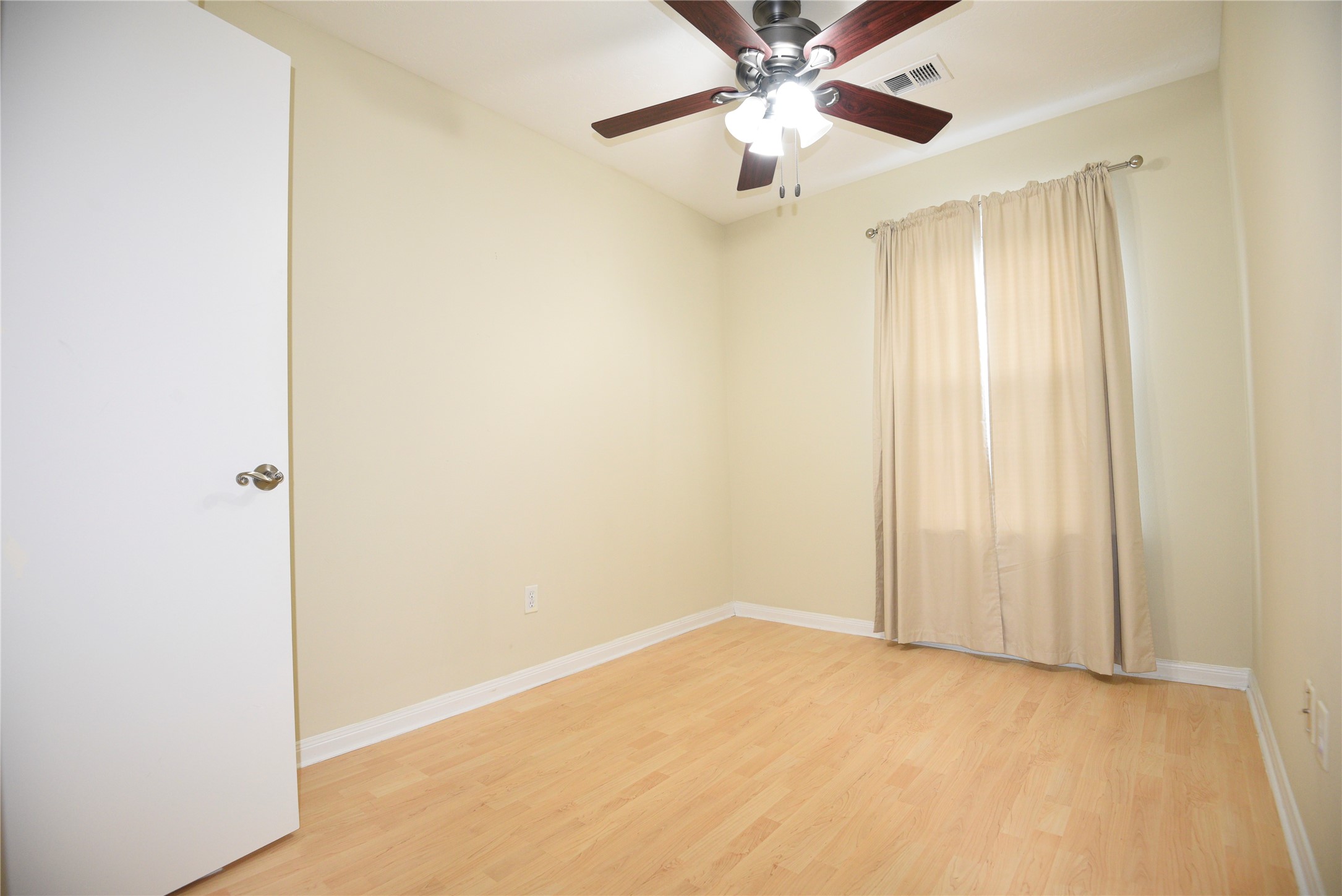1008 Andrews Street Property Photo 11